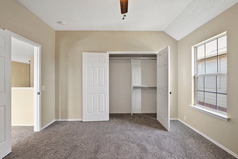 Photo 27 of 30 - 4648 Park Bend Dr, Fort Worth, TX 76137