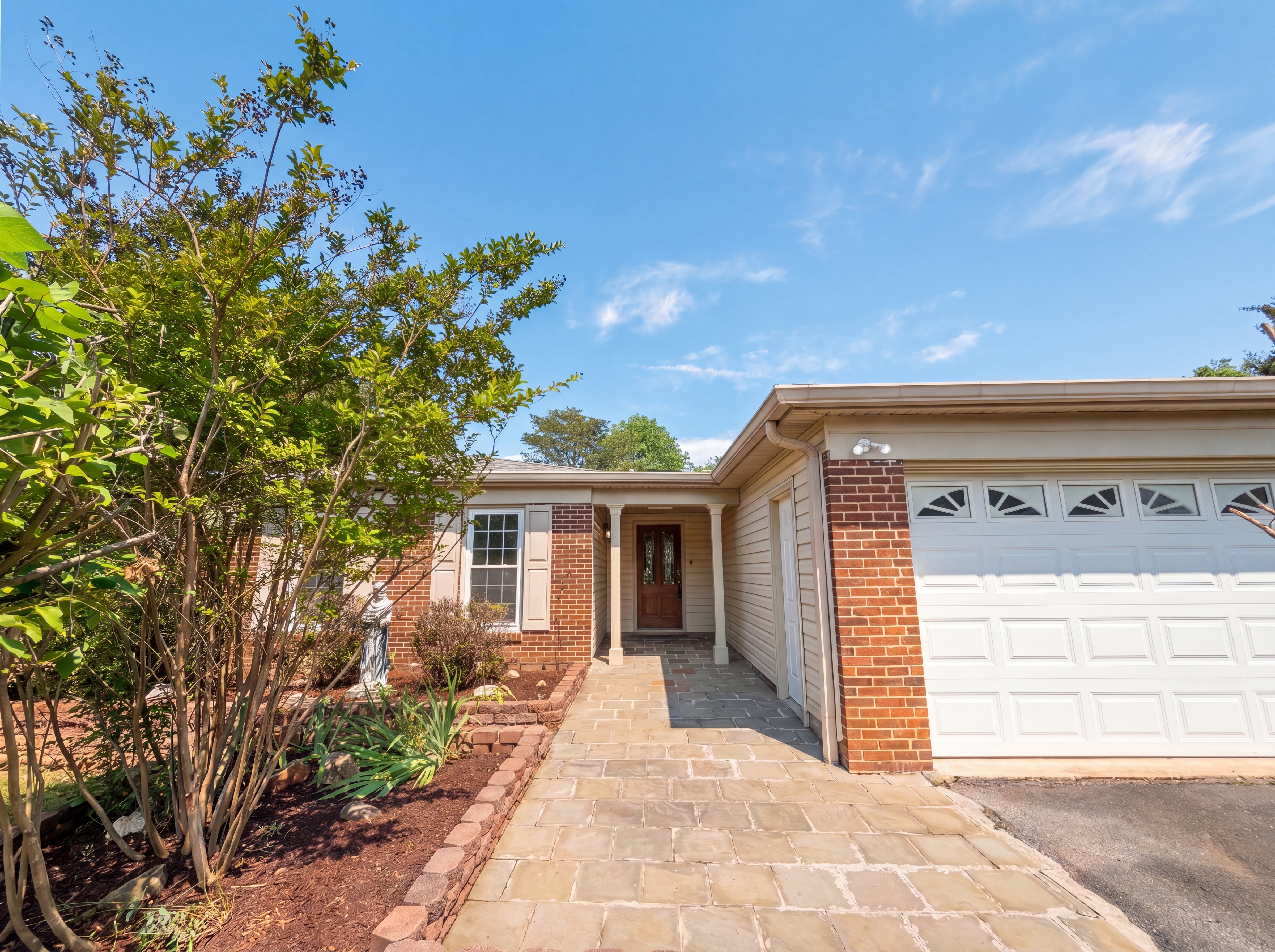 Photo 36 of 51 of 8947 Rosewood St, Manassas, VA