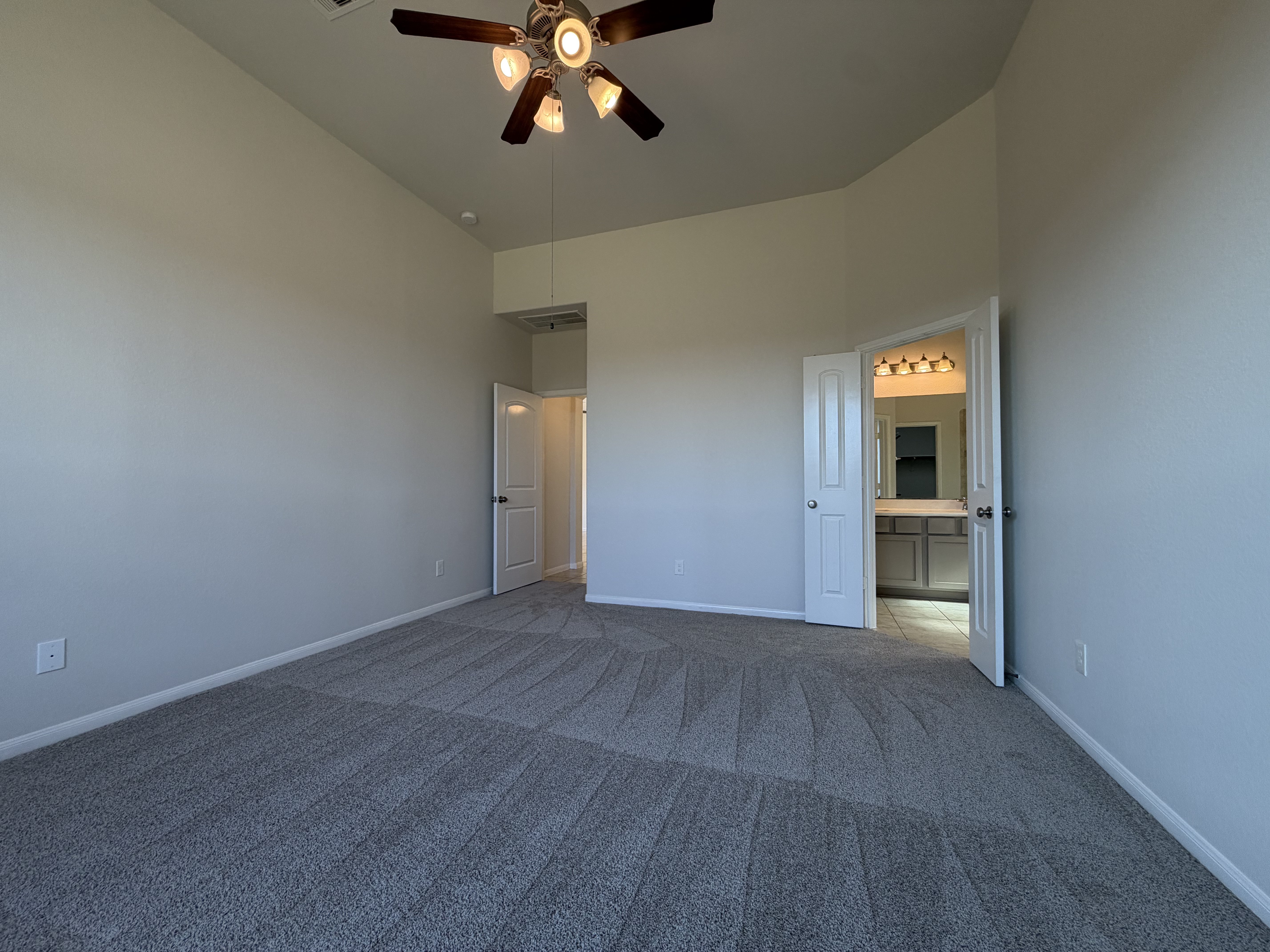 Photo 4 of 23 of 24322 Ferdossa Dr, Richmond, TX