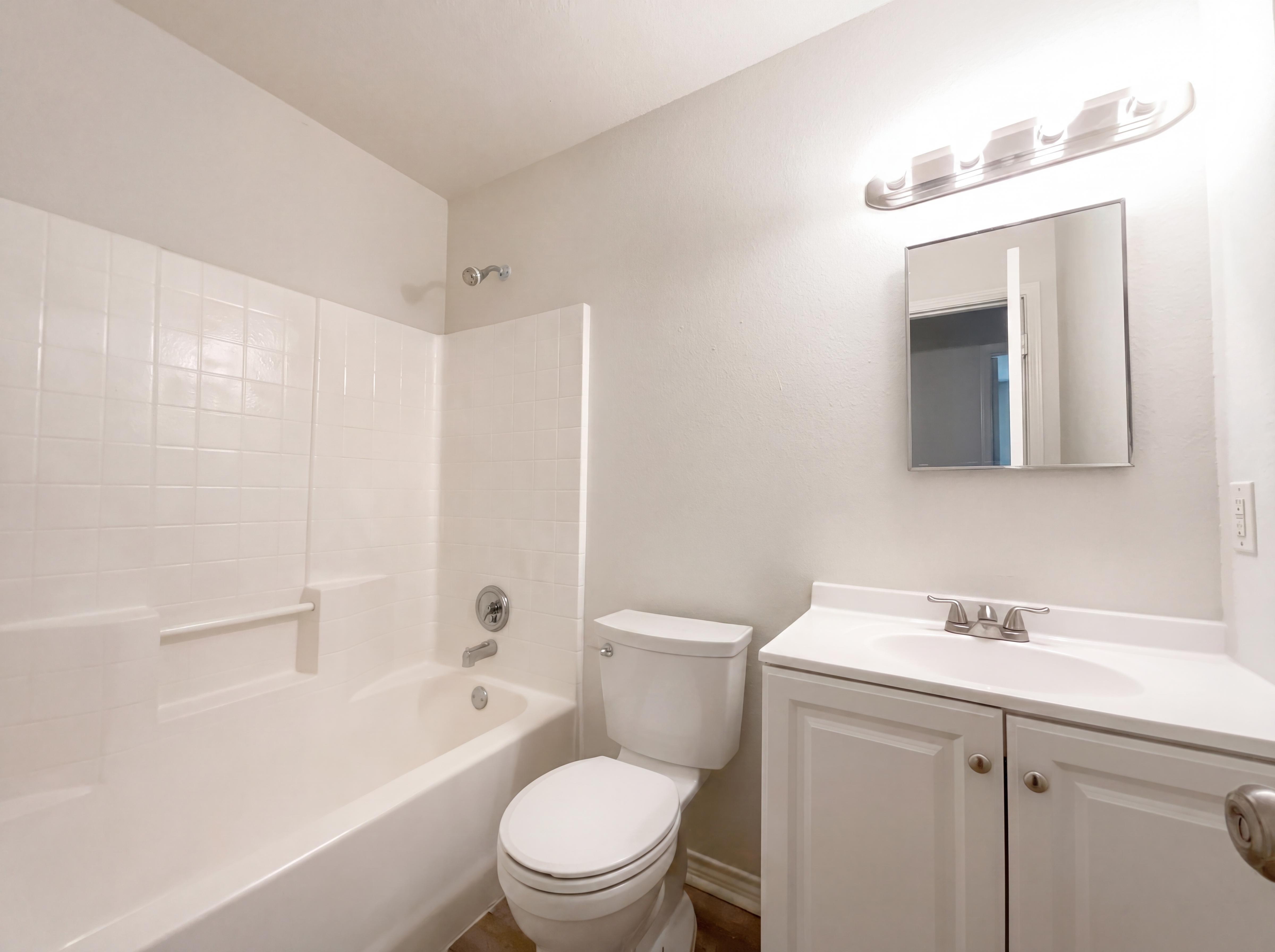 Photo 14 of 16 of 2232 Bradford Pear Dr, Little Elm, TX