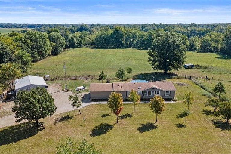 23909 S Old Drum Rd, Garden City, MO 64747 Opendoor