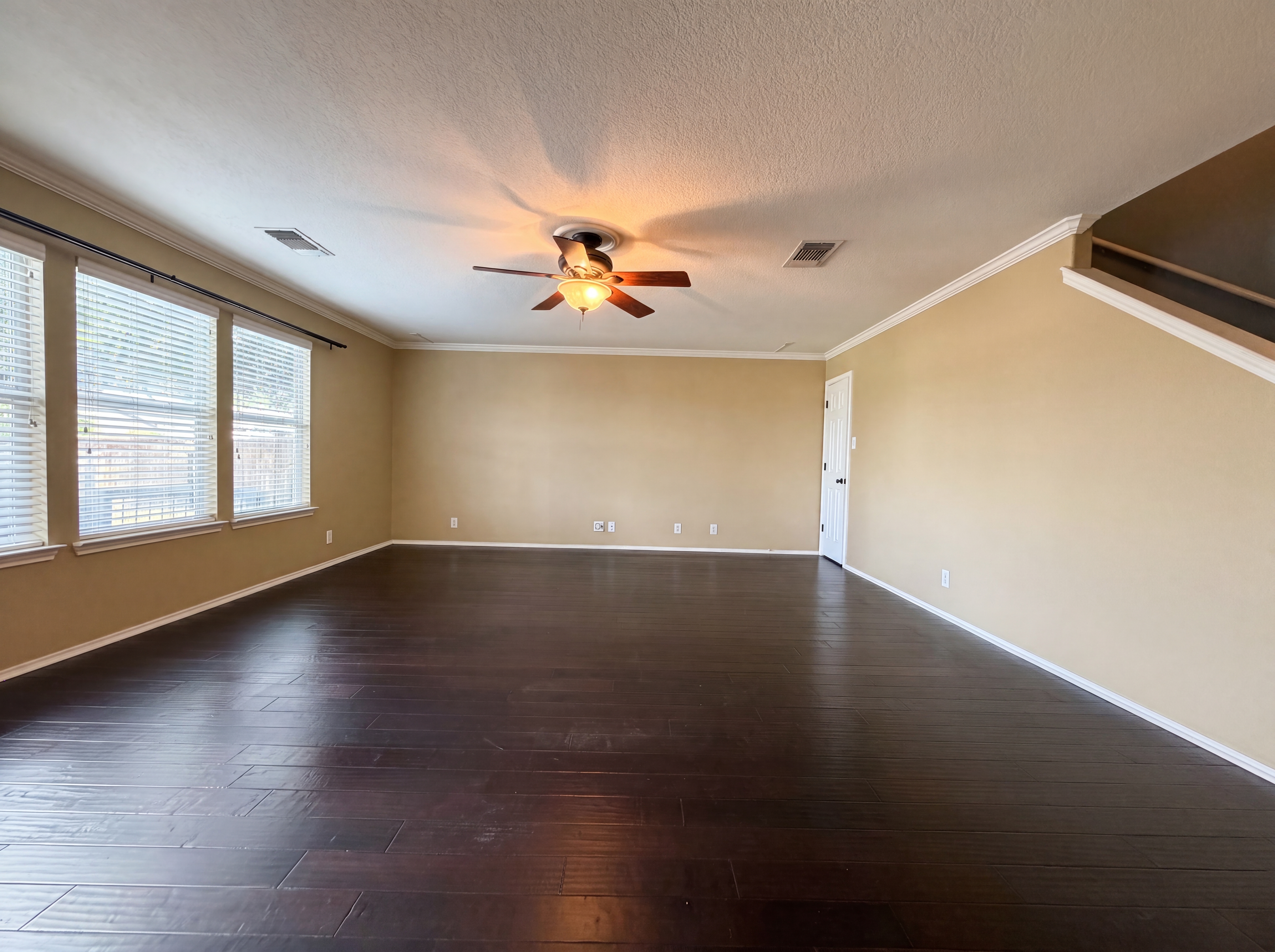 Photo 9 of 22 of 5002 Whisper Cv, Schertz, TX
