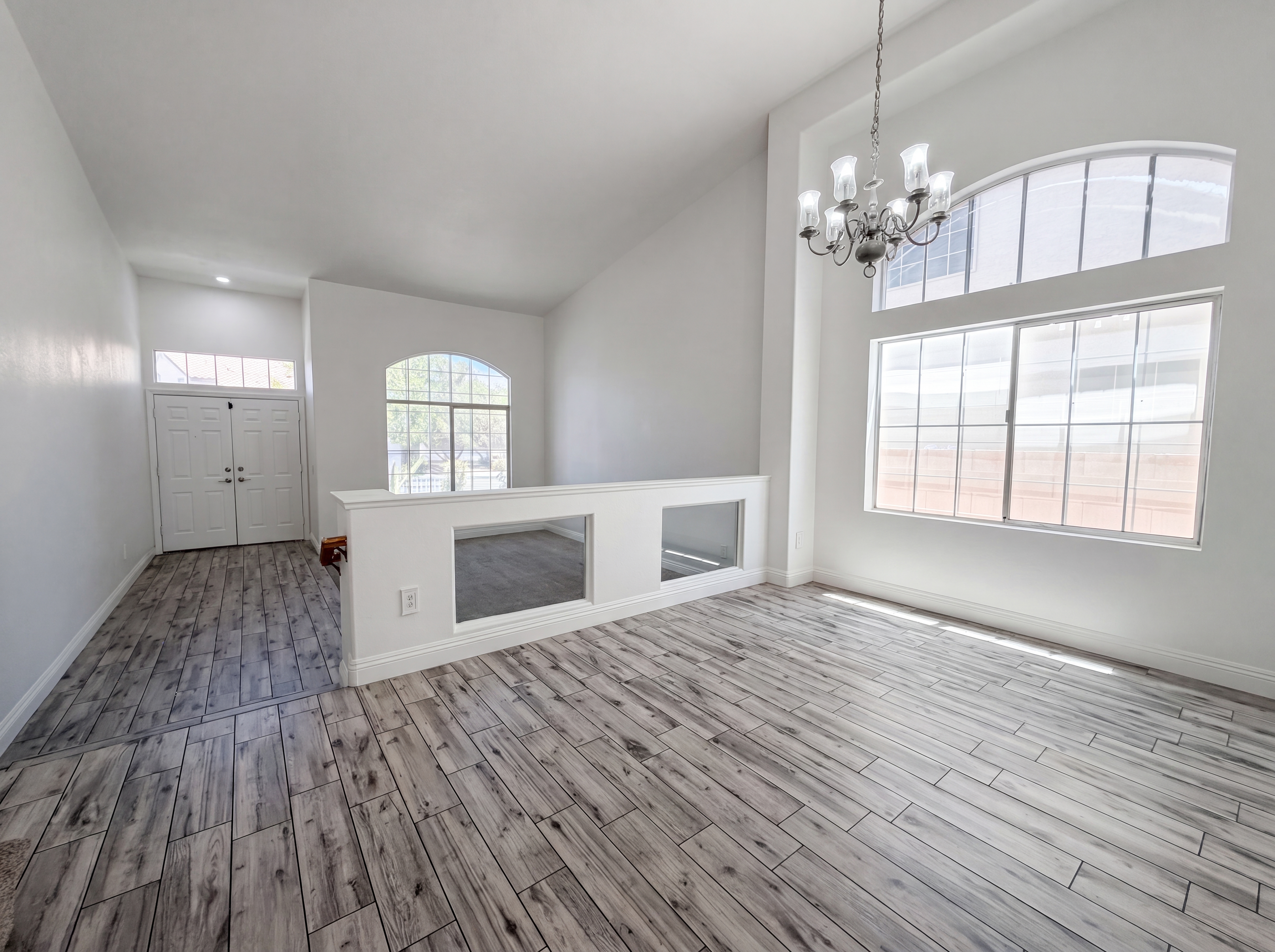 Photo 12 of 27 of 6335 Pavestone Ln, Las Vegas, NV