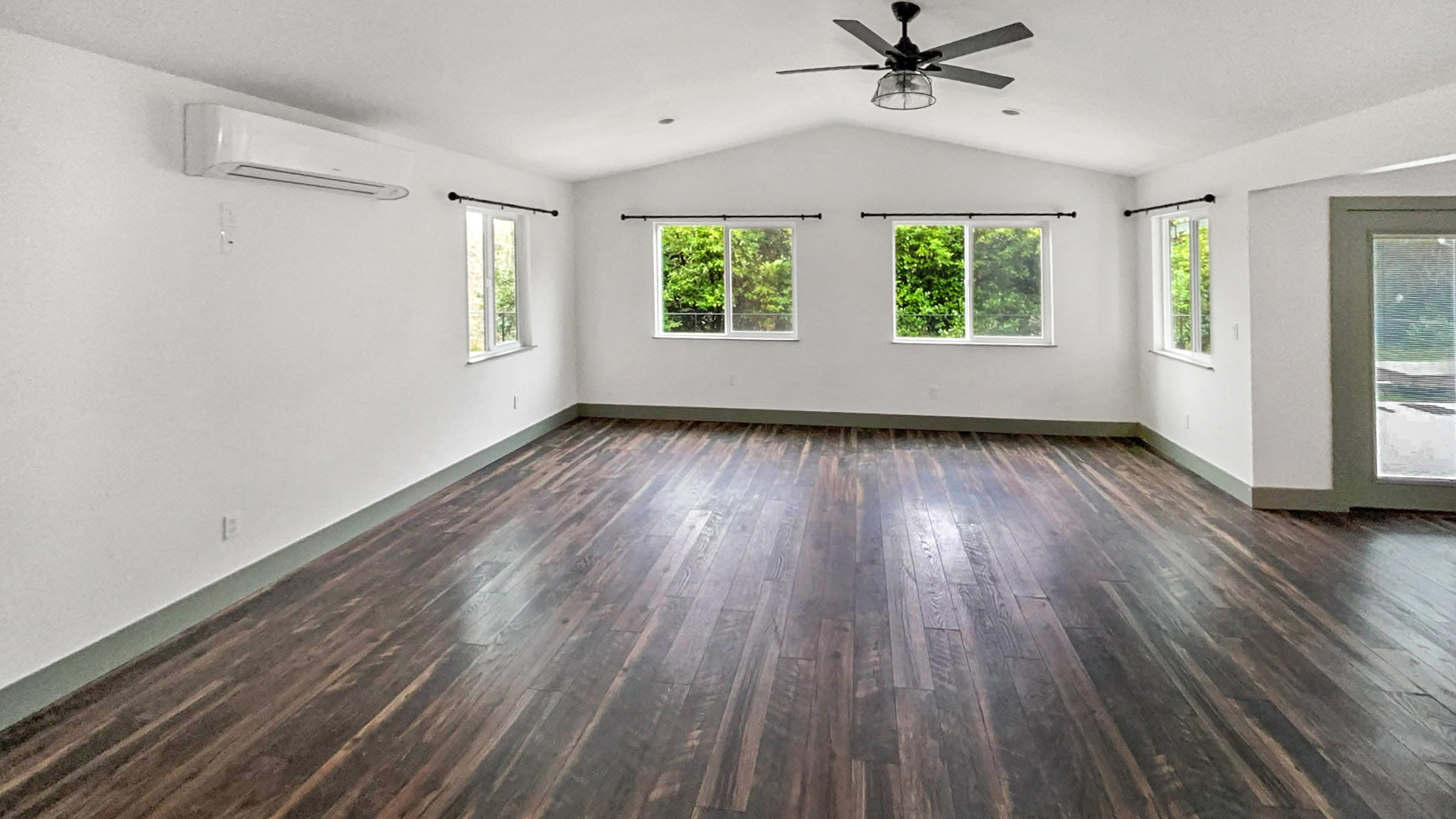 Photo 11 of 20 of 280 Devonshire Rd, Montesano, WA
