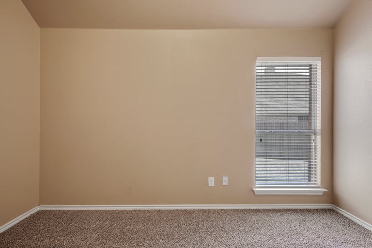 Photo 19 of 29 - 2308 Calmont Dr, Arlington, TX 76001