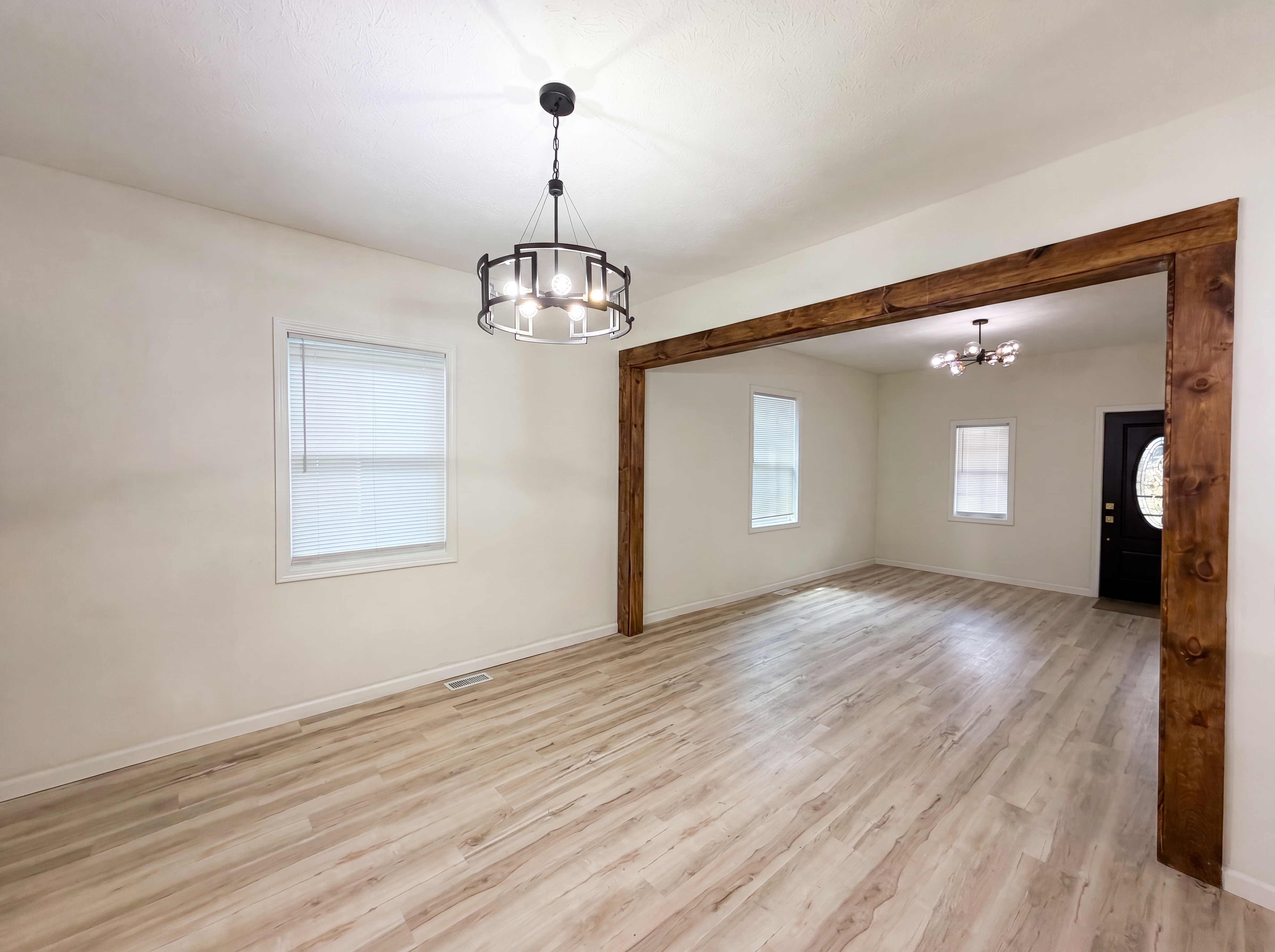Photo 6 of 20 of 37 N Sherman Dr, Indianapolis, IN