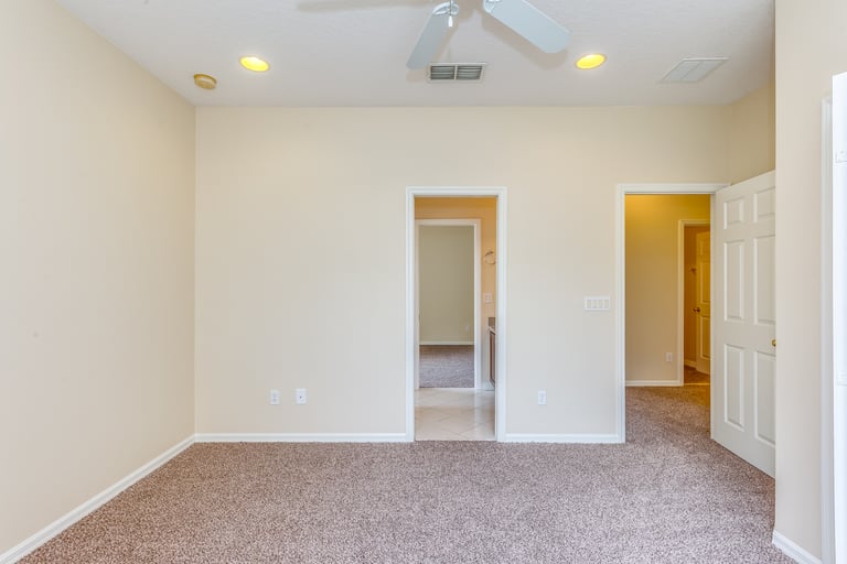 Photo 20 of 32 - 3340 Lake Jean Dr, Orlando, FL 32817