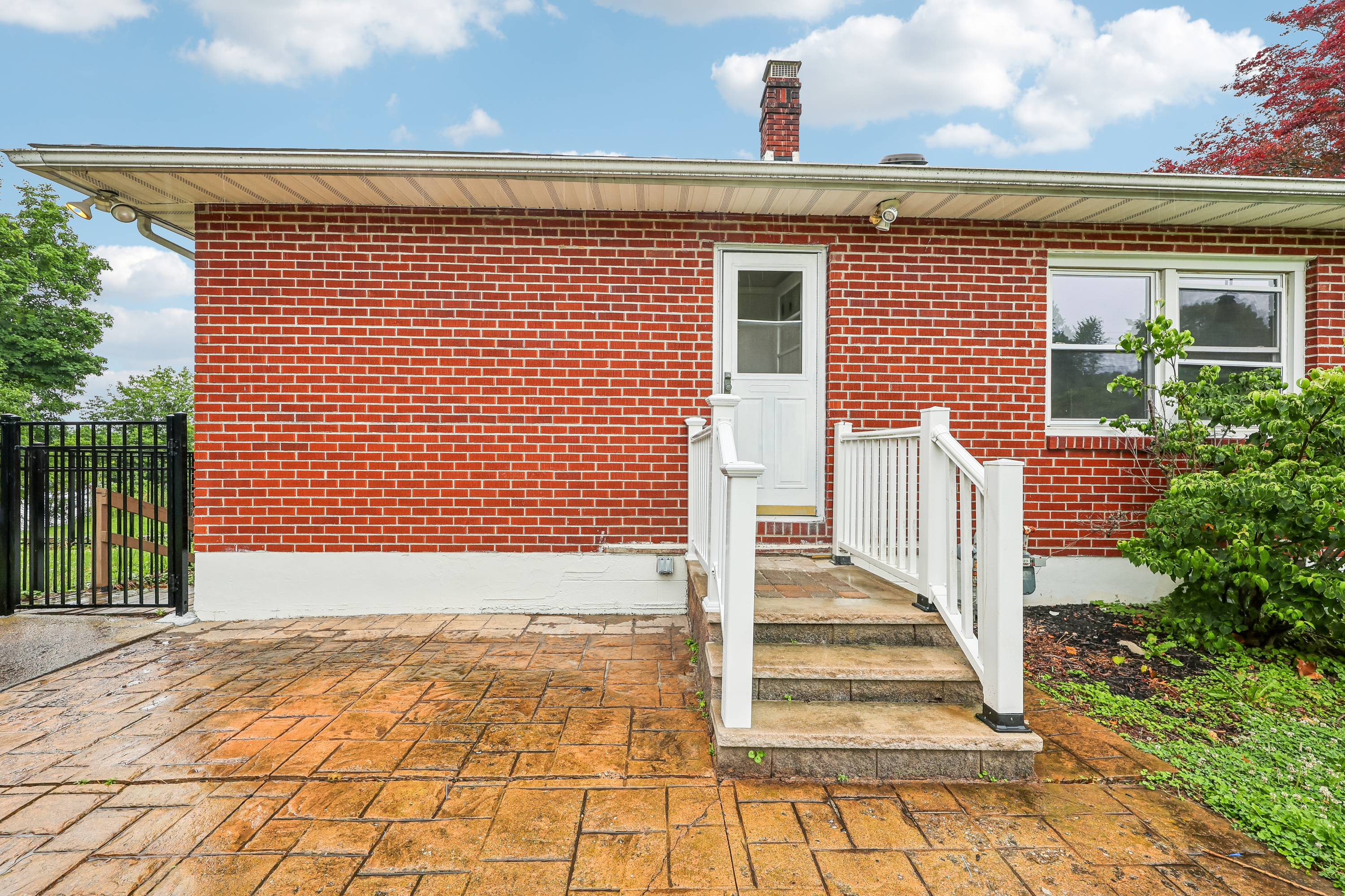 Photo 47 of 51 of 14 Highview Ave, Florida, NY