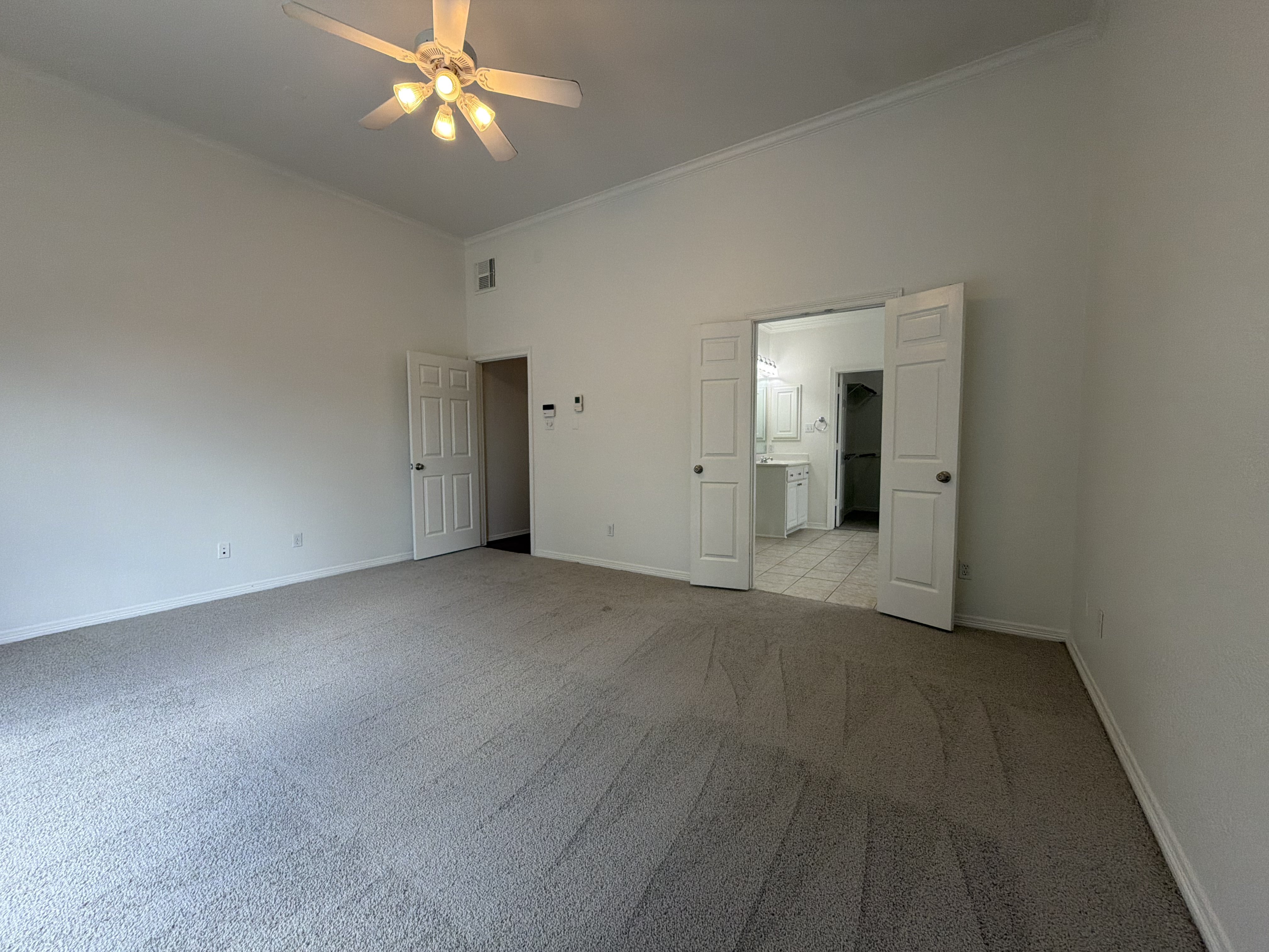 Photo 12 of 40 of 25719 Shady Spruce Ln, Katy, TX