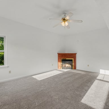 Property photo 3 of 4982 Penny Ln