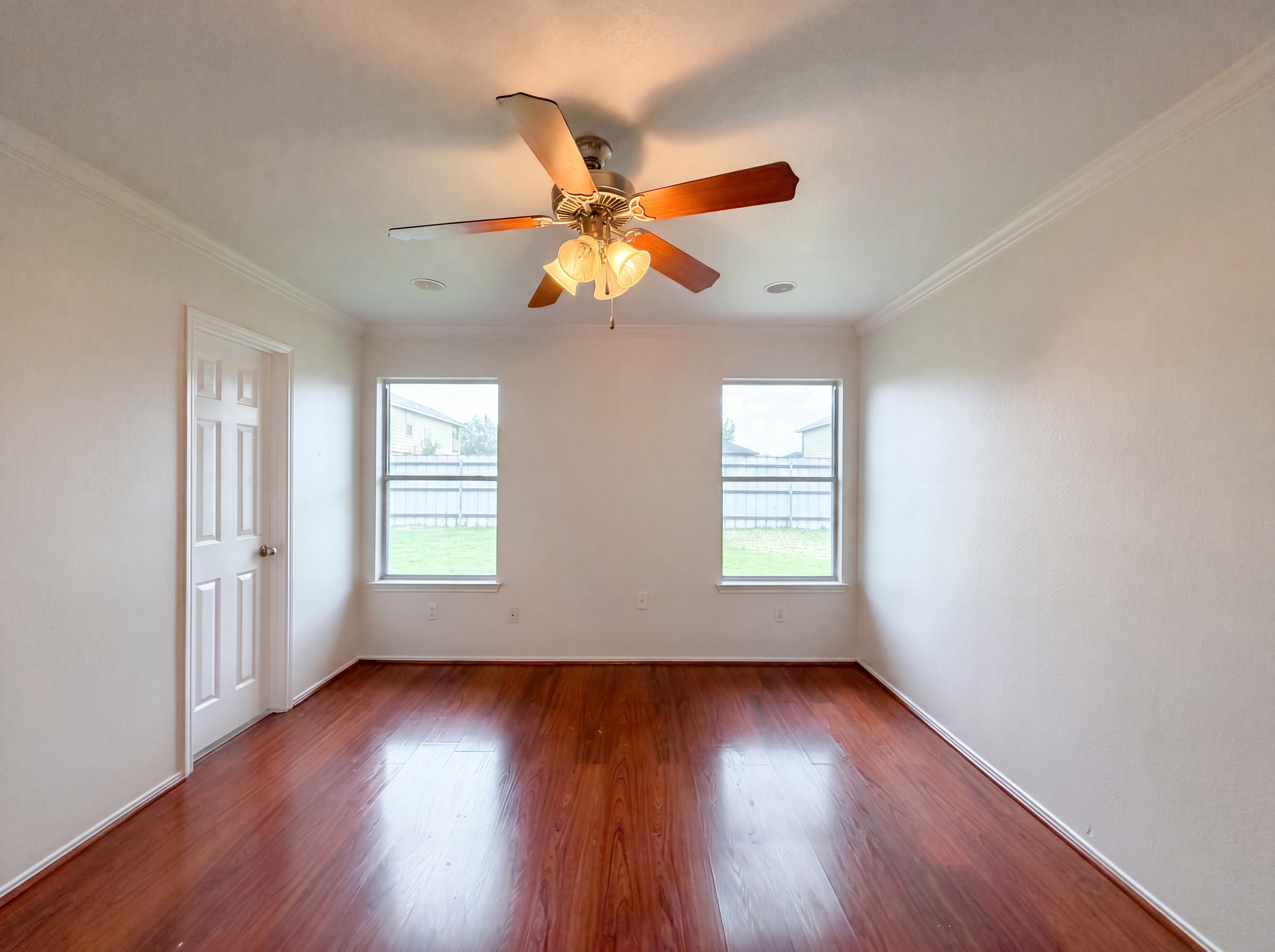 Photo 4 of 16 of 413 E Vega Ln, Killeen, TX