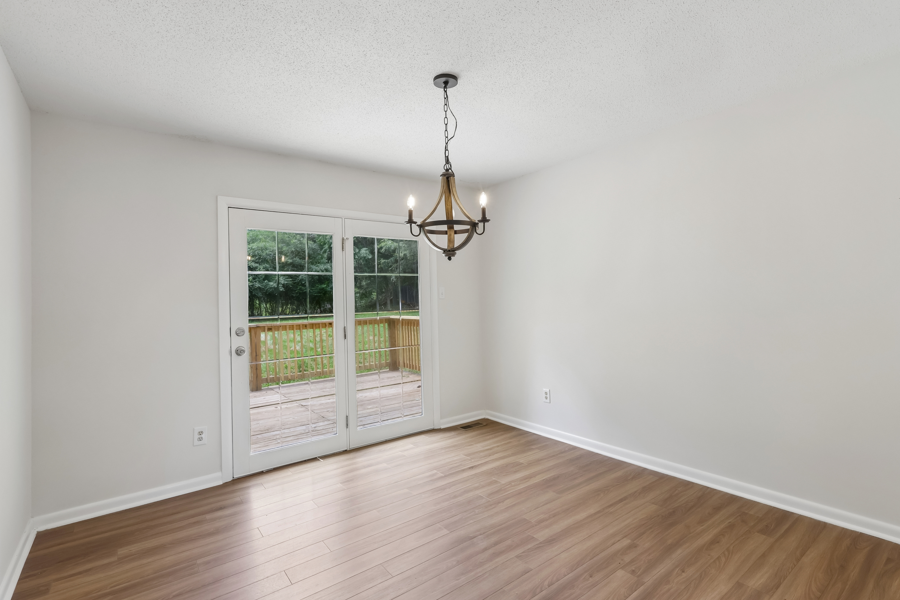 Photo 13 of 31 of 33269 Courtland Dr, Albemarle, NC