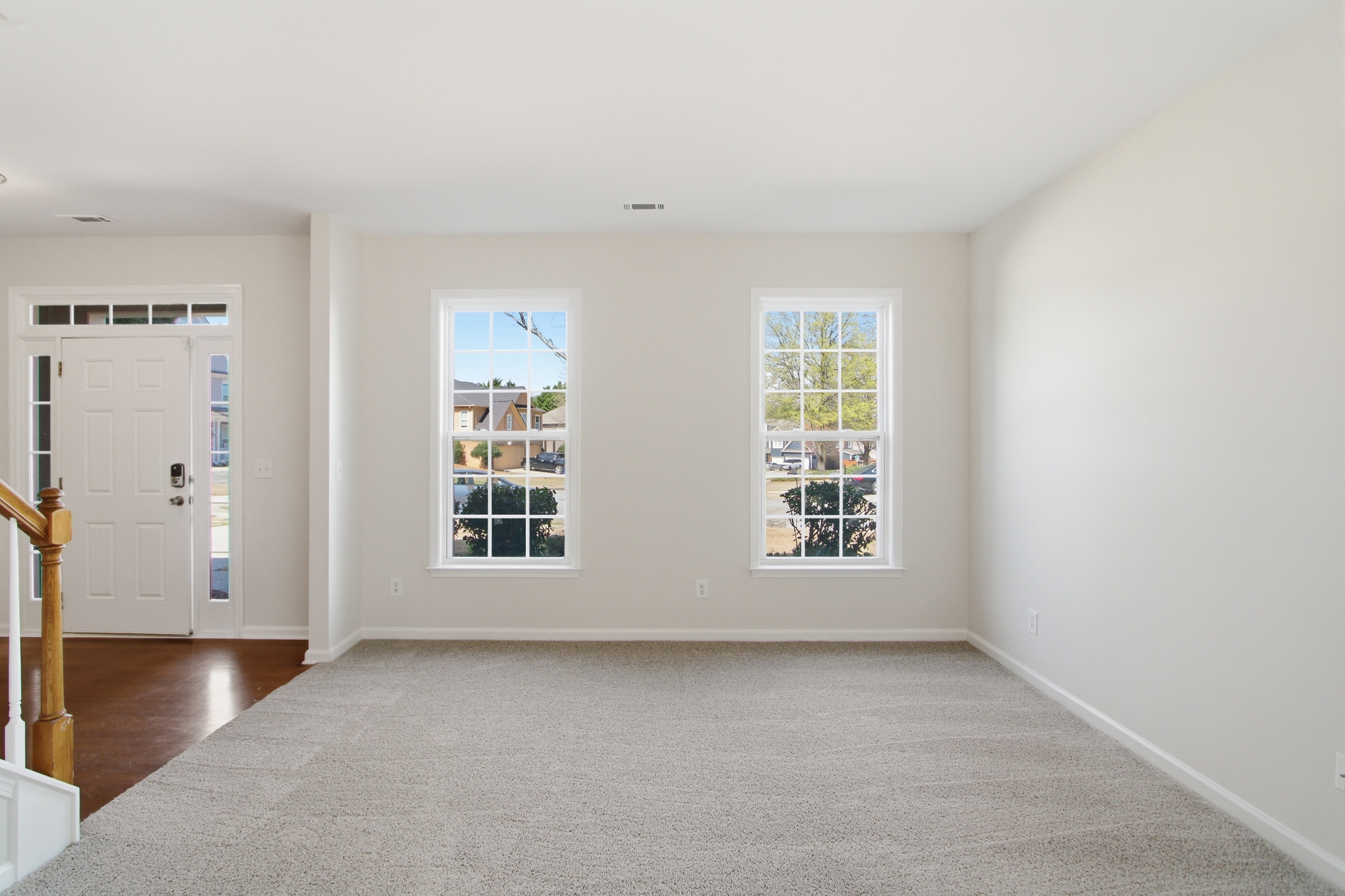 Photo 8 of 44 of 4003 Duran Ln, Auburn, GA
