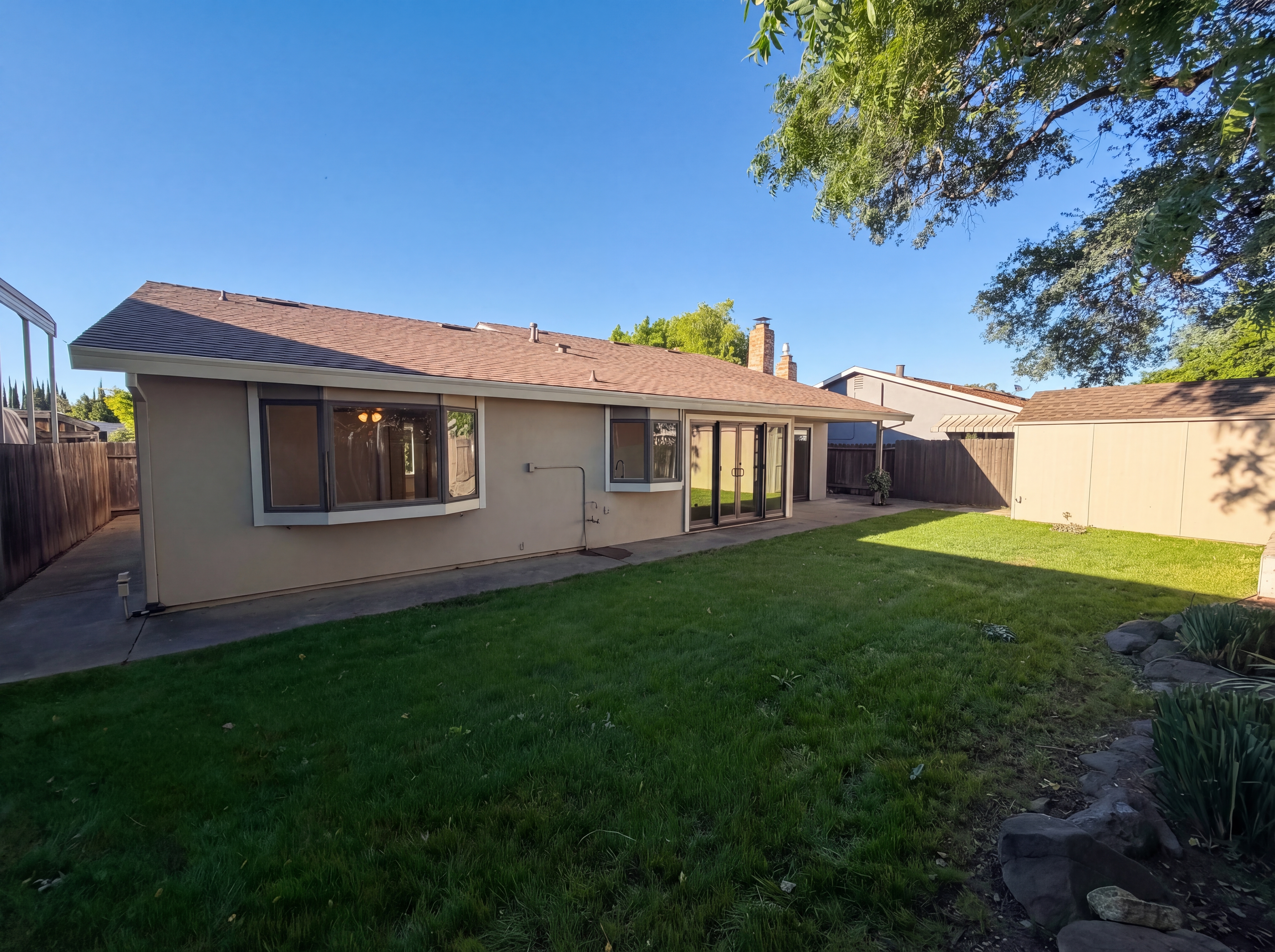 Photo 22 of 24 of 9648 Elmira Cir, Sacramento, CA
