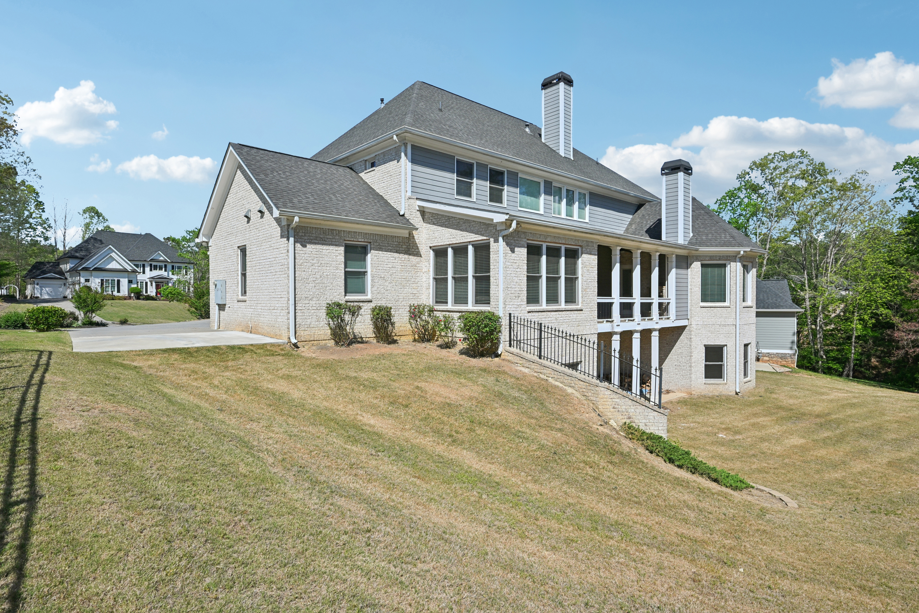 Photo 11 of 59 of 40 Terrace View Ct, Acworth, GA
