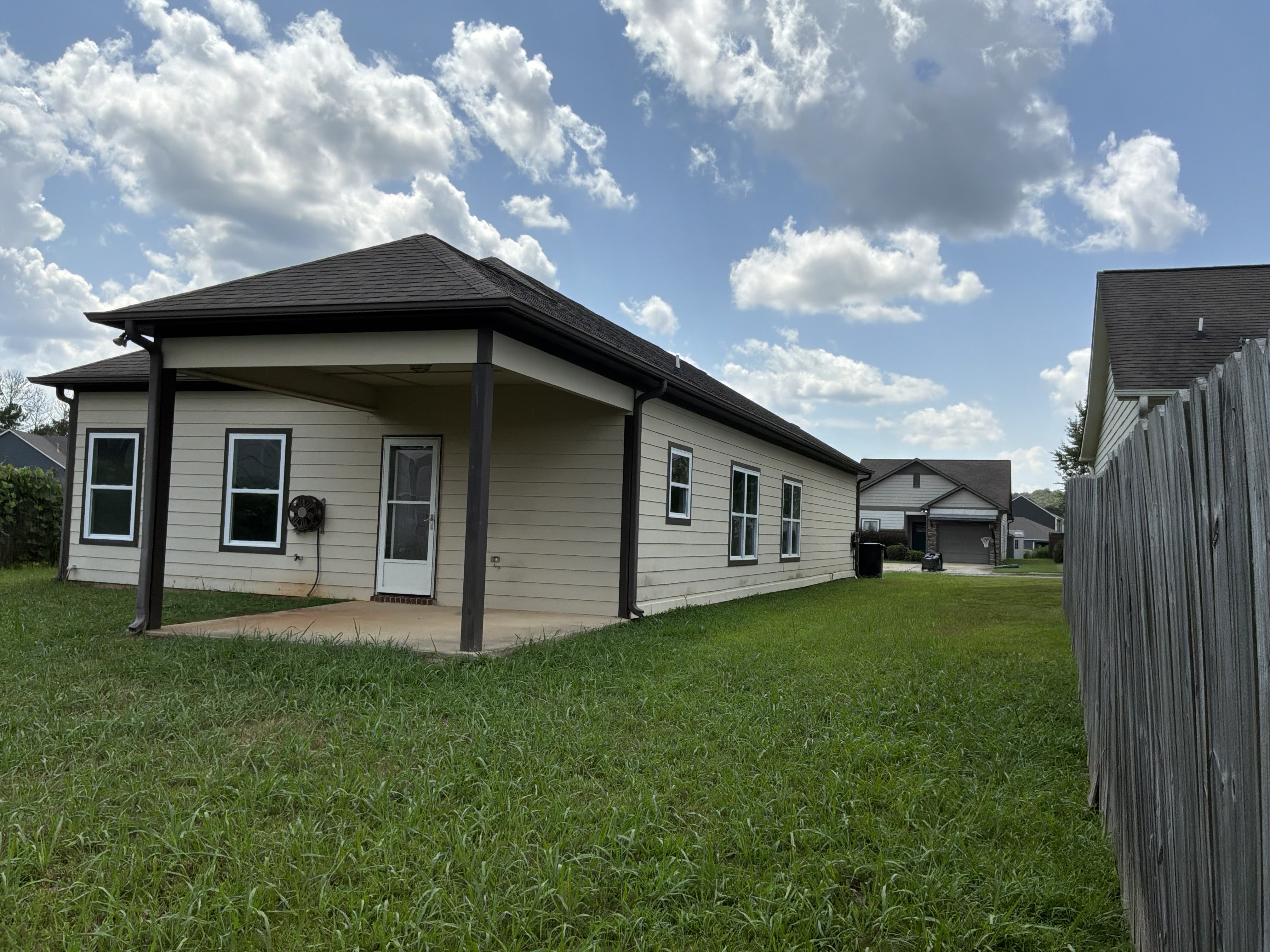 Photo 22 of 25 of 7734 Timber Leaf Ln, Bessemer, AL