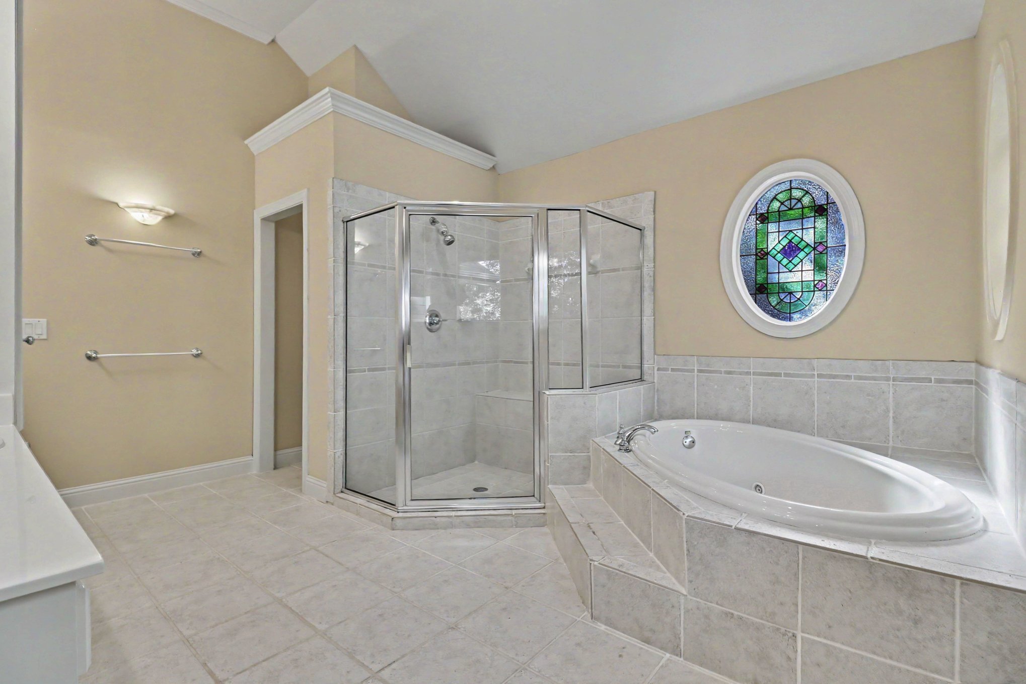 Photo 5 of 22 of 720 Barberry Dr, Alpharetta, GA
