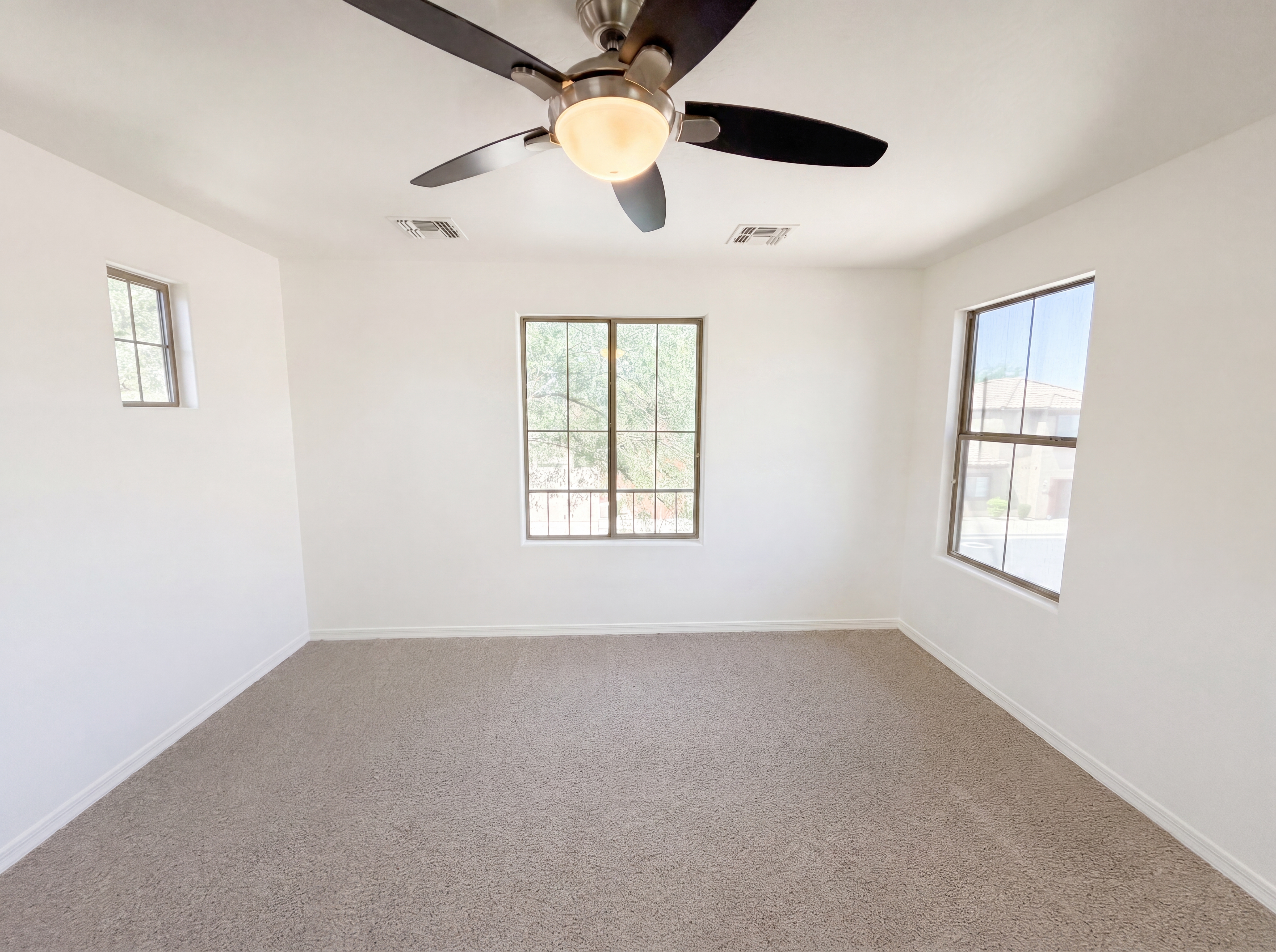 Photo 11 of 22 of 3968 E Melinda Dr, Phoenix, AZ