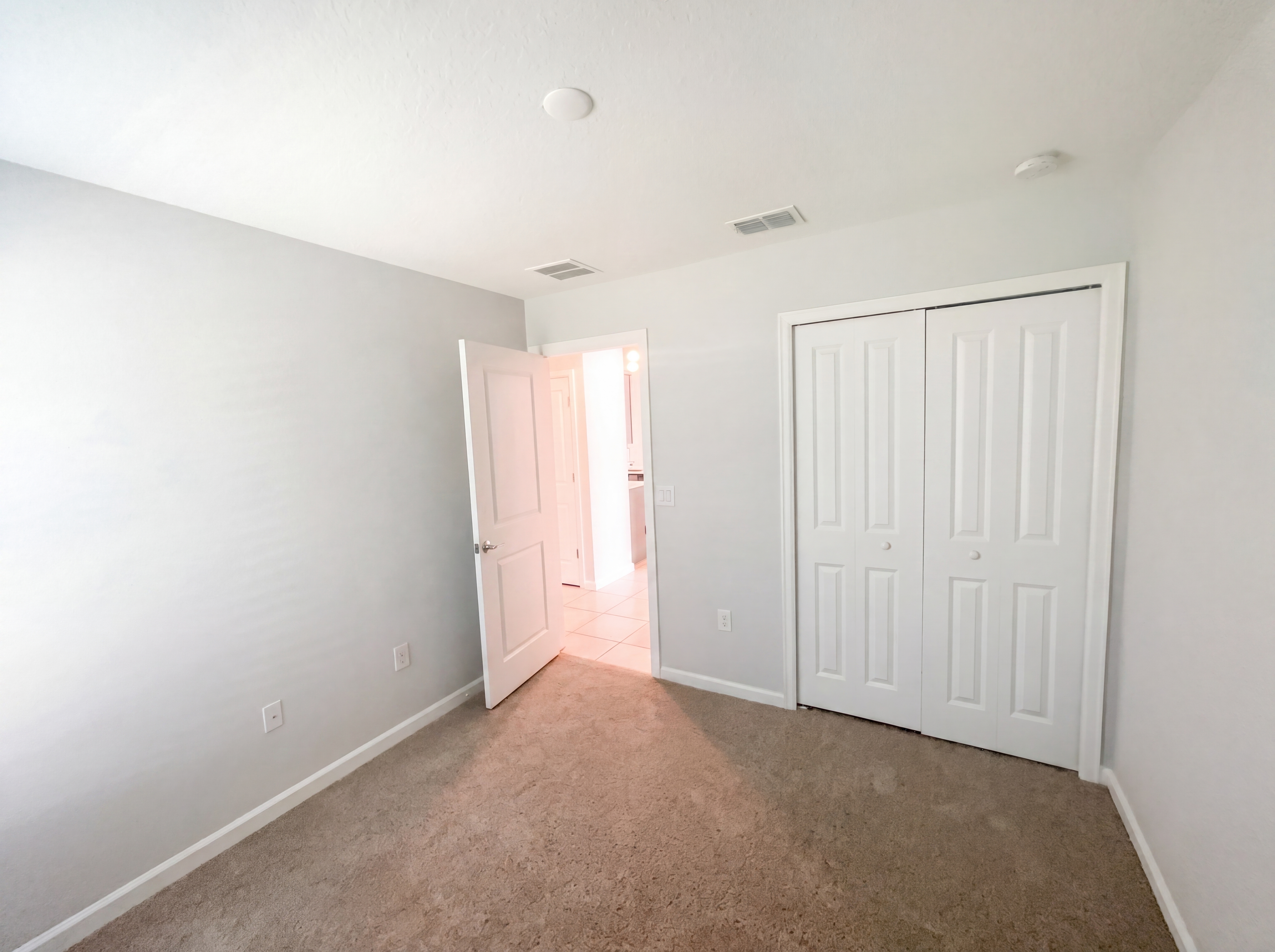 Photo 11 of 24 of 4322 Sunny Creek Pl, Kissimmee, FL