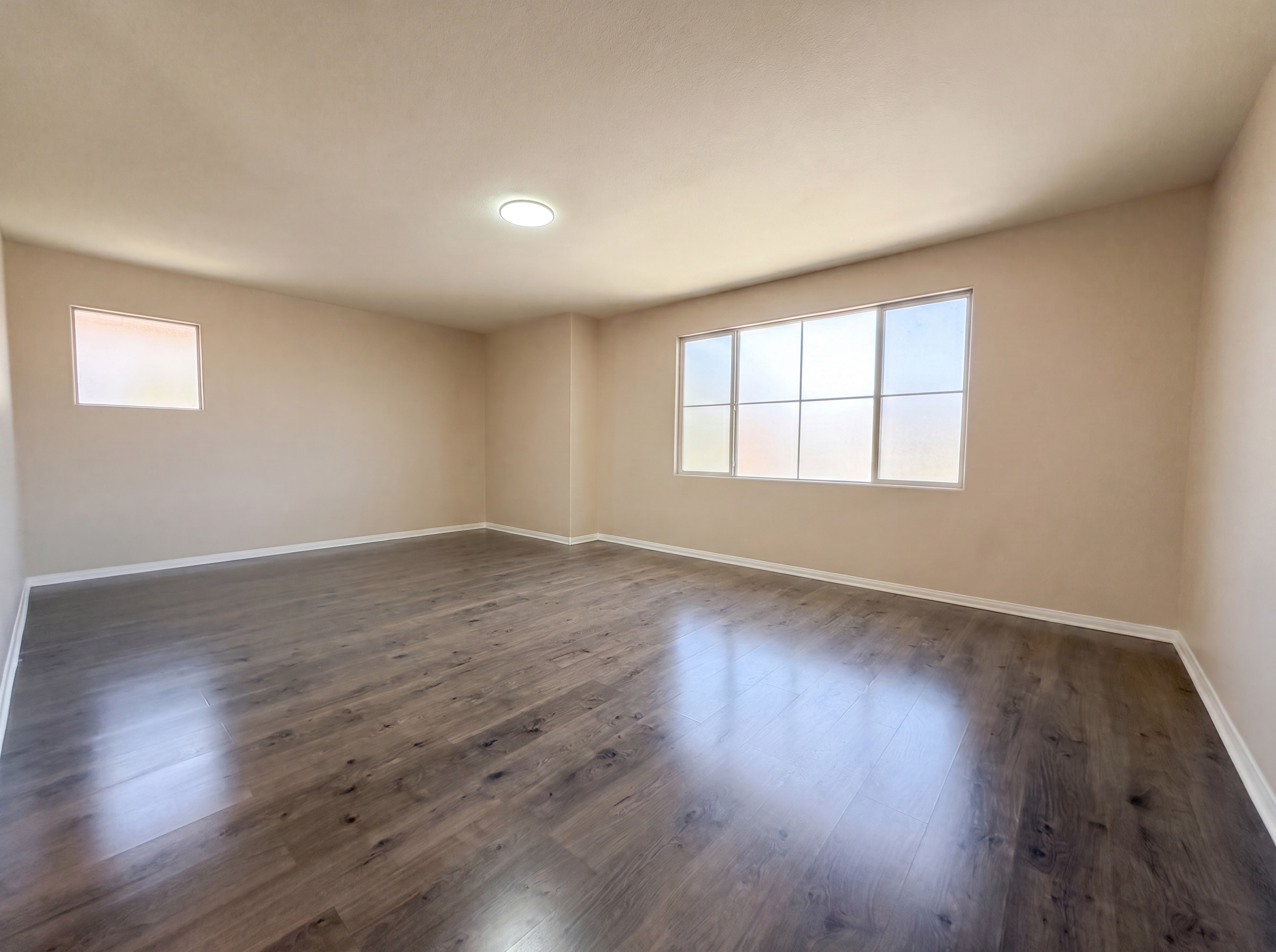 Photo 8 of 27 of 9515 Windborne Ave, Las Vegas, NV