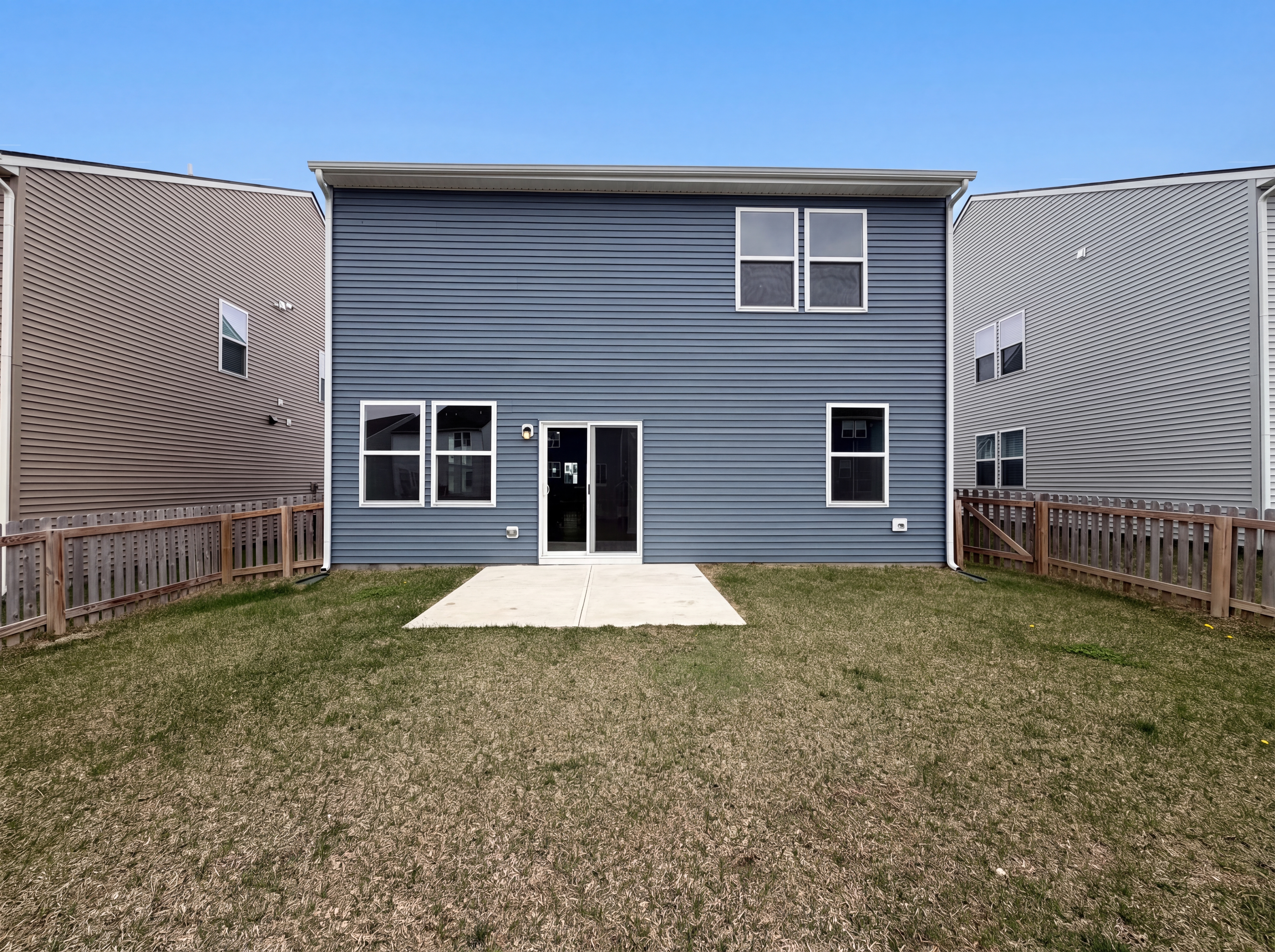 Photo 5 of 29 of 4462 Hovenweep Way, Indianapolis, IN
