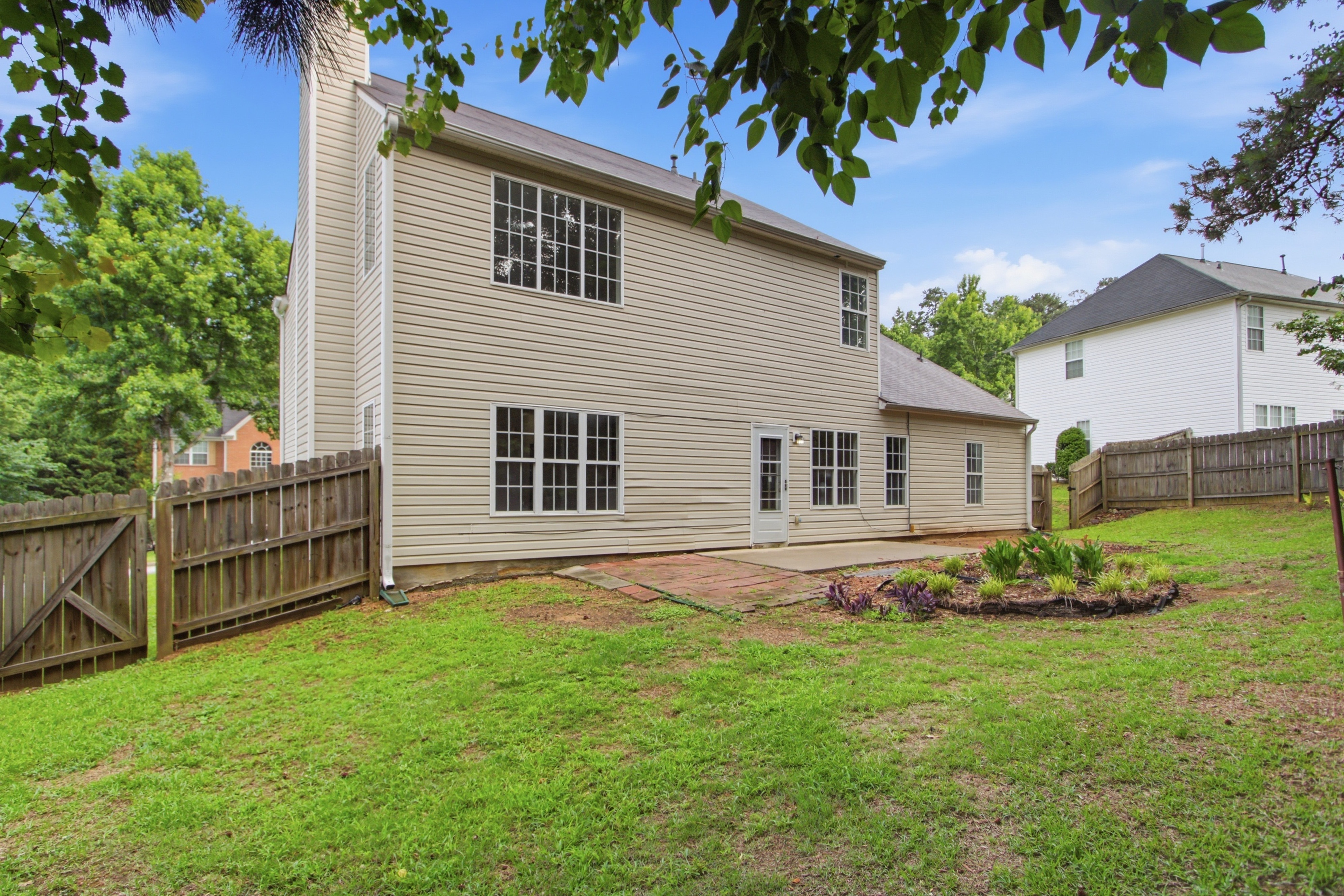 Photo 51 of 55 of 835 Shadow Lake Dr, Lithonia, GA