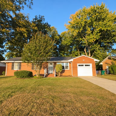 Property photo 1 of 885 Lucas Creek Rd