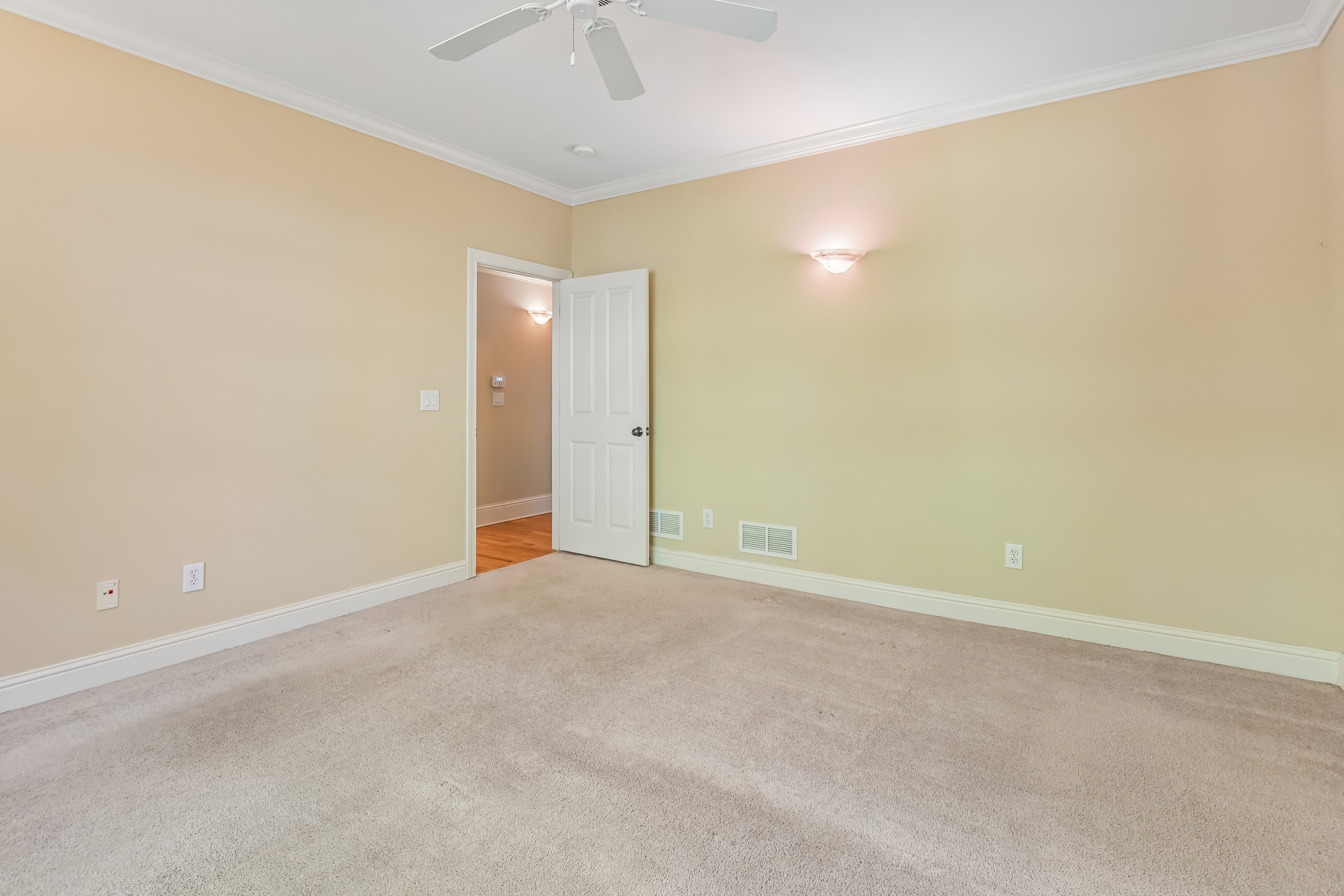 Photo 54 of 73 of 720 Barberry Dr, Alpharetta, GA
