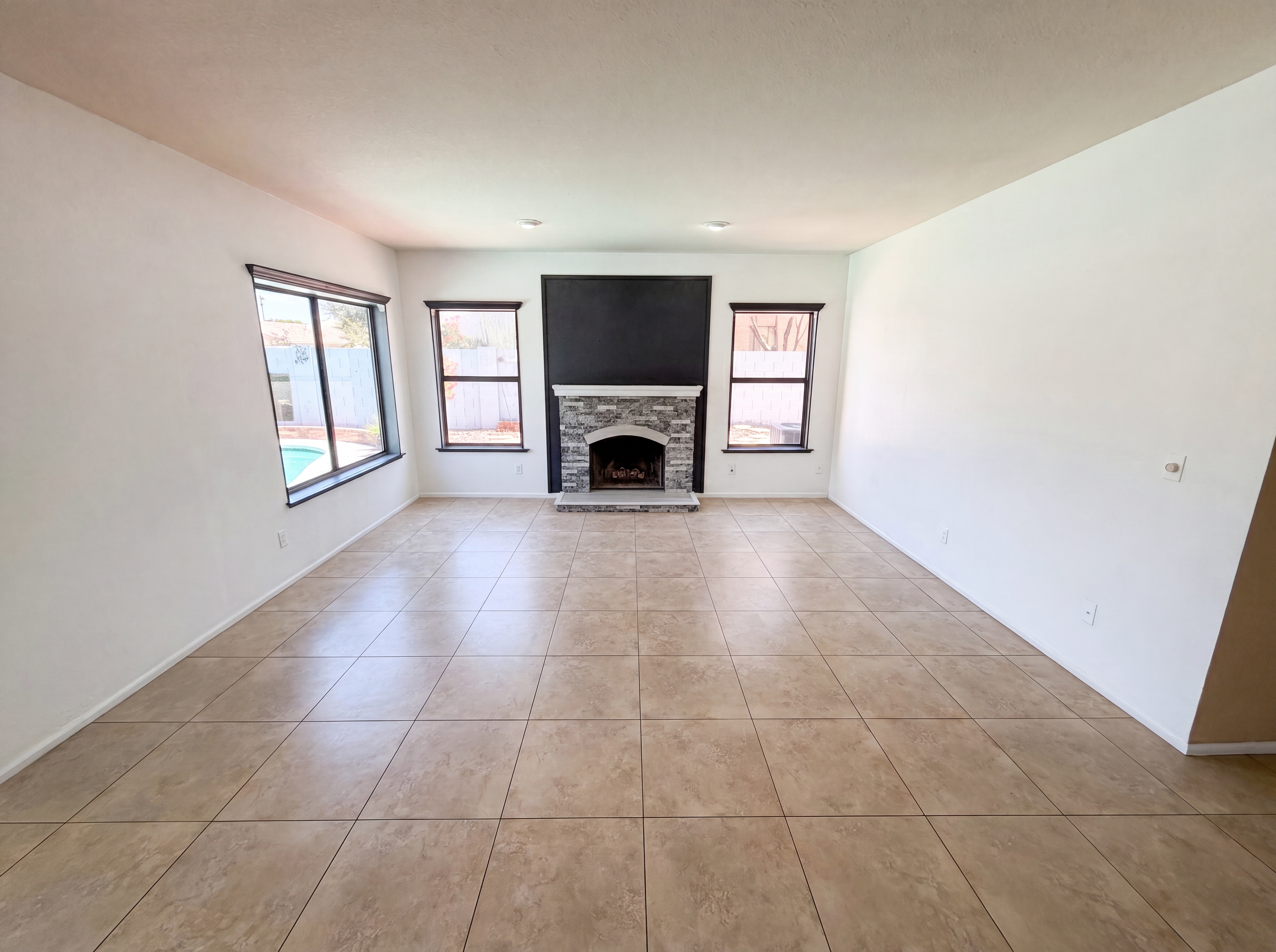 Photo 13 of 45 of 3810 N Wintergreen Way, Avondale, AZ