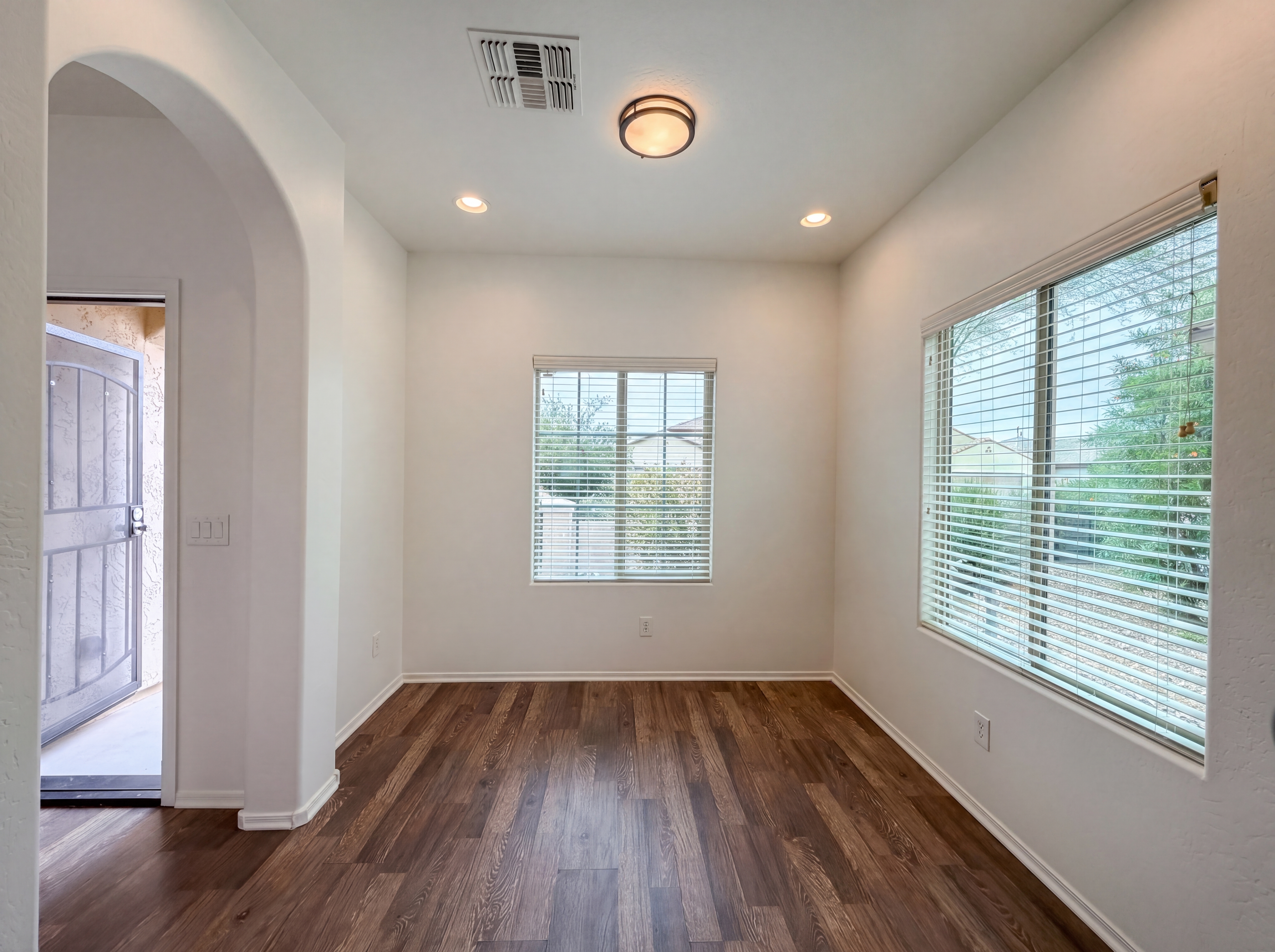 Photo 7 of 17 of 5458 W Montebello Way, Florence, AZ