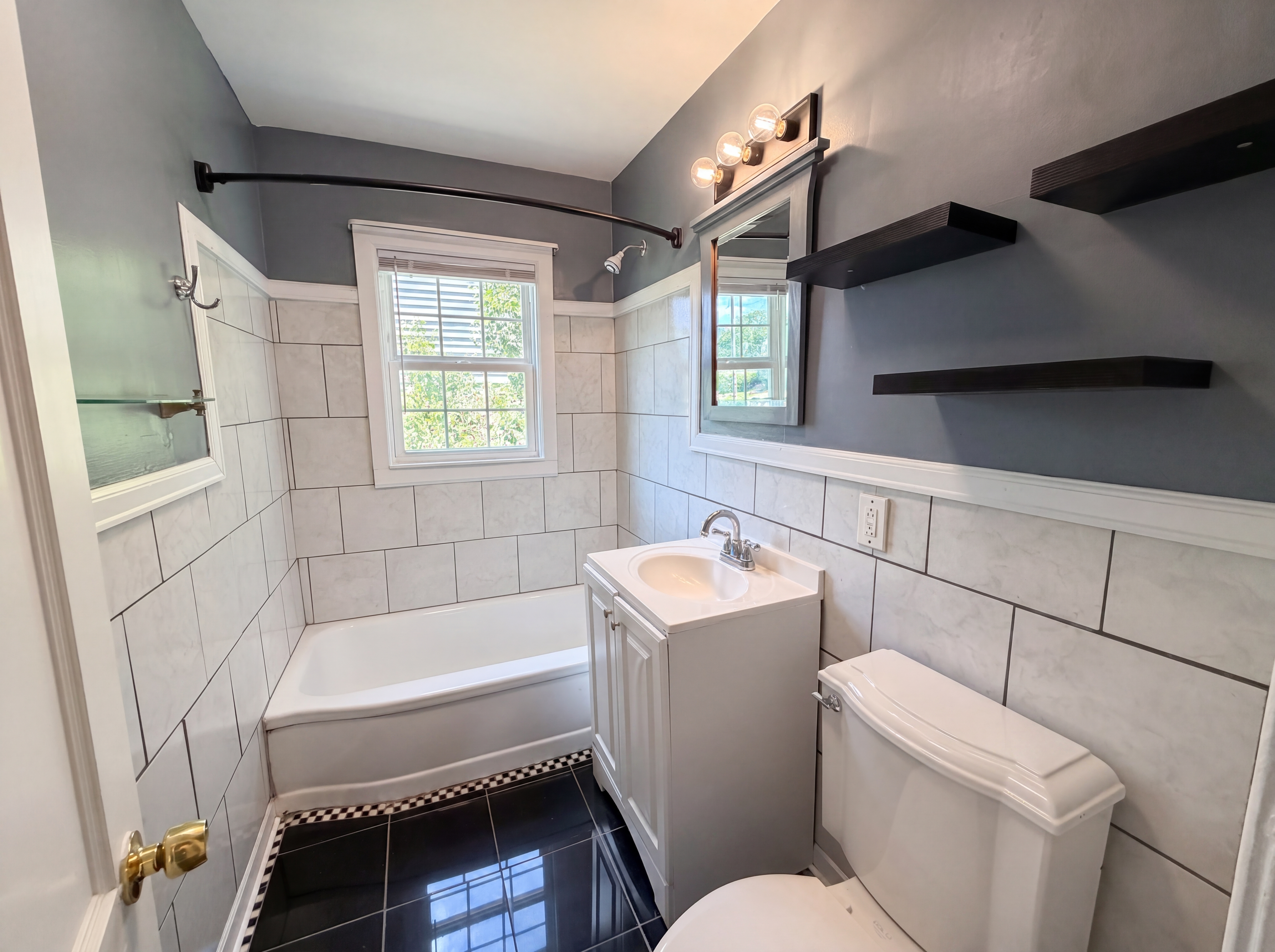 Photo 6 of 16 of 127 Nelson St, Durham, NC