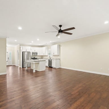 Property photo 3 of 623 Washburn Ave