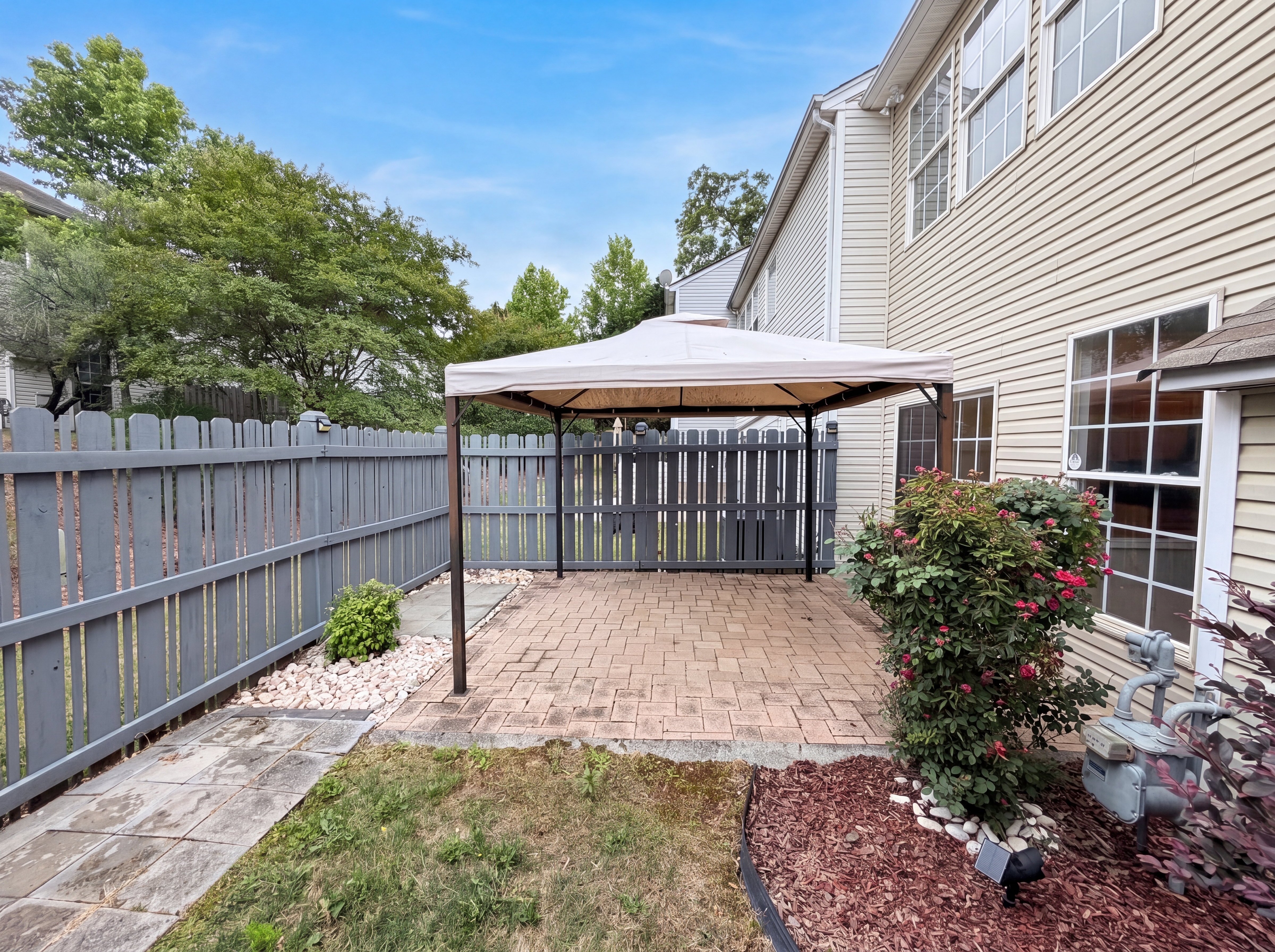 Photo 17 of 19 of 11747 Huxley Rd, Charlotte, NC