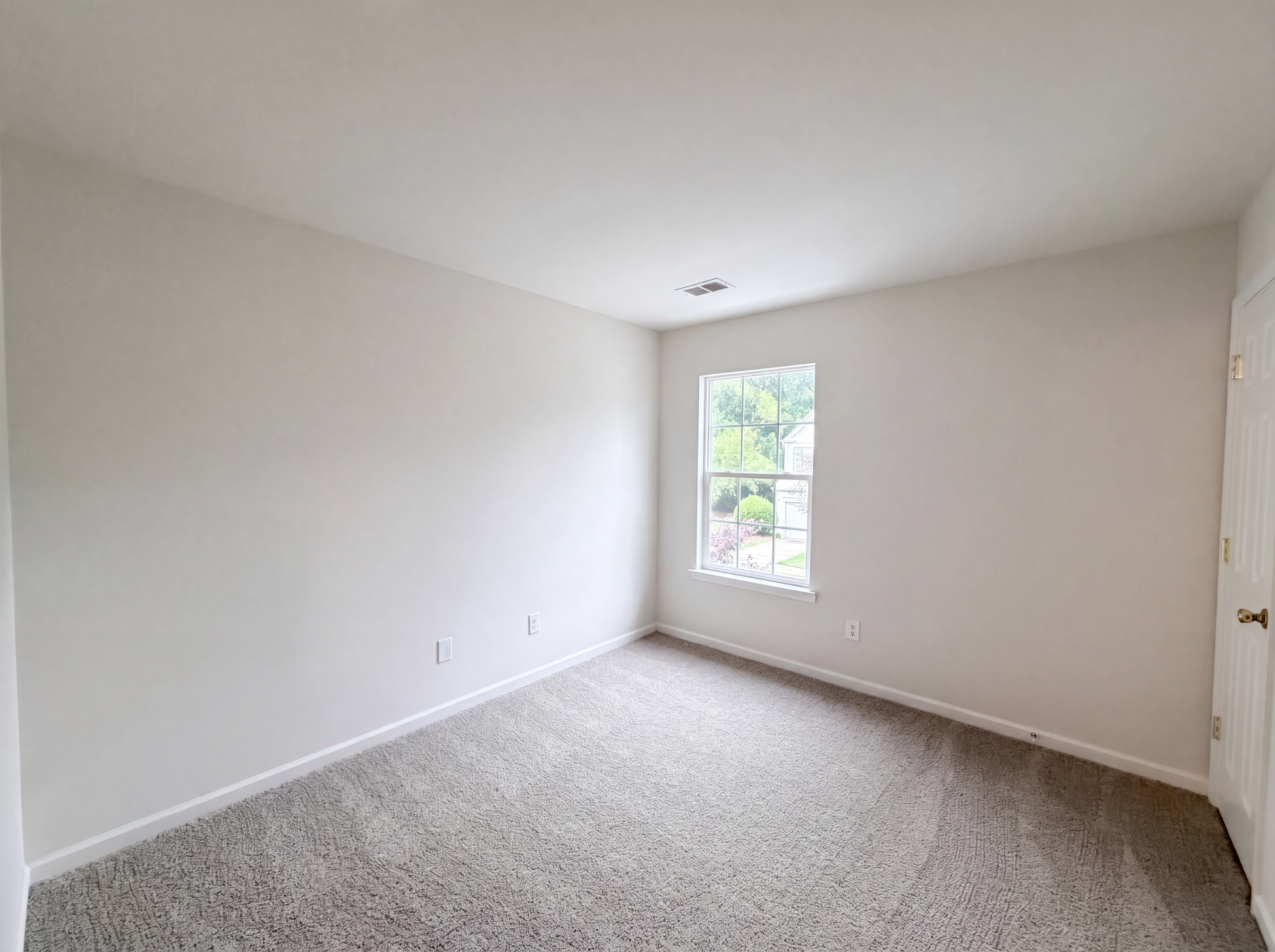Photo 12 of 19 of 11747 Huxley Rd, Charlotte, NC