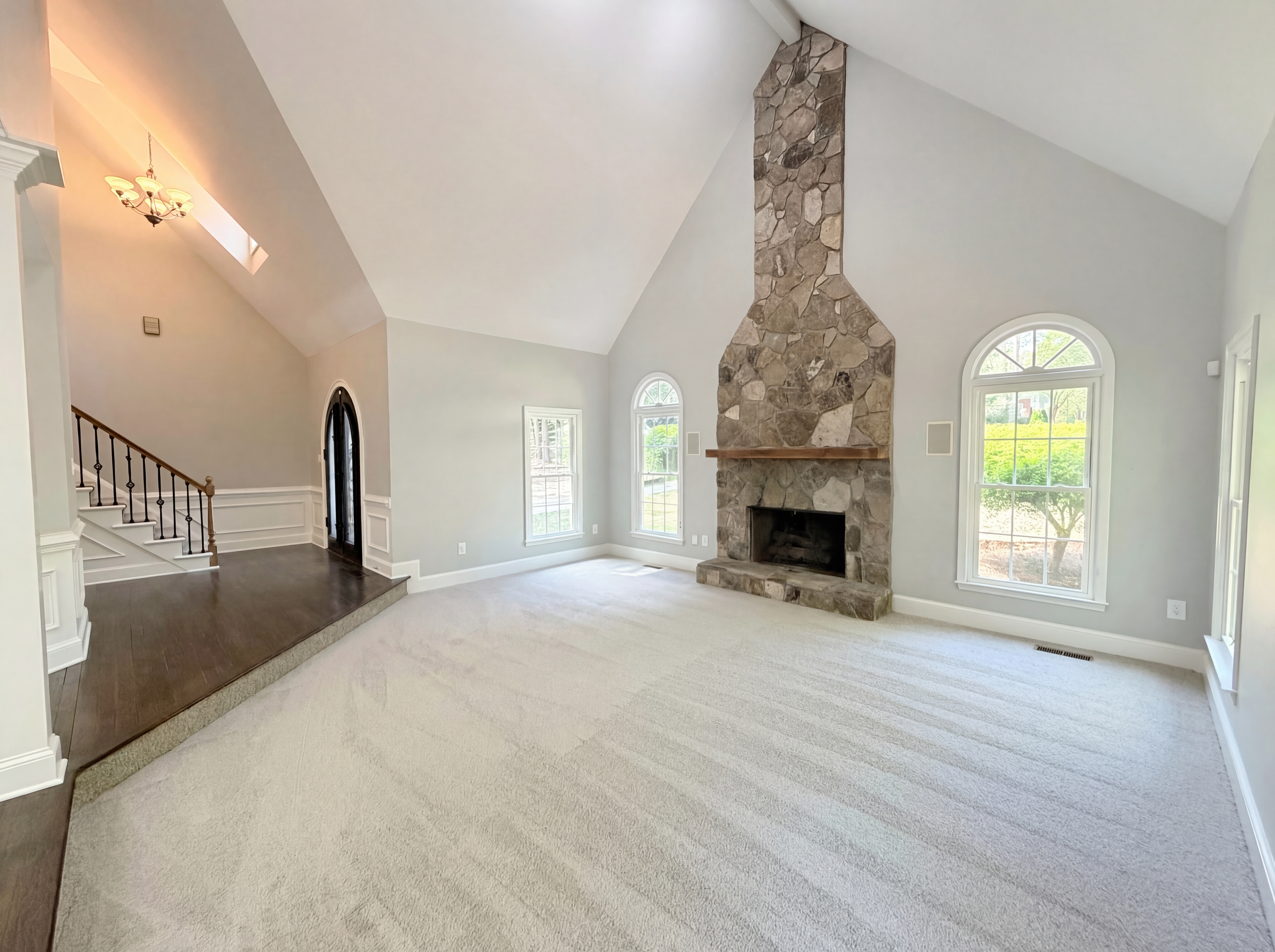 Photo 14 of 58 of 984 Forest Pond Ct, Marietta, GA