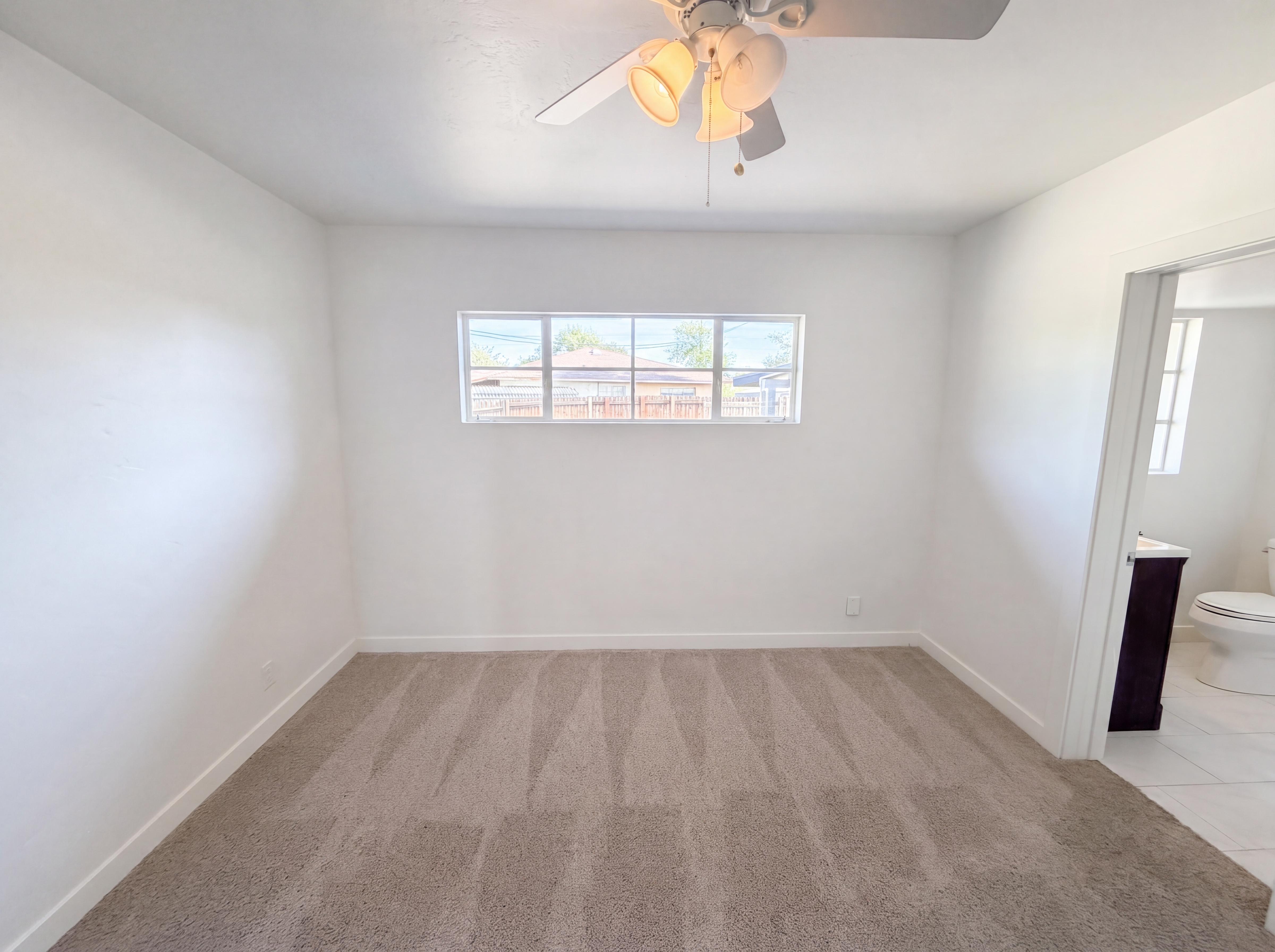Photo 15 of 26 of 2402 W Anderson Ave, Phoenix, AZ