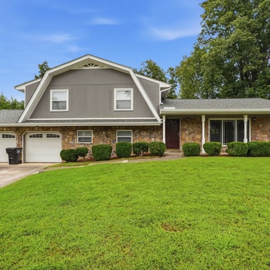 Property photo 1 of 8269 Clipper Dr