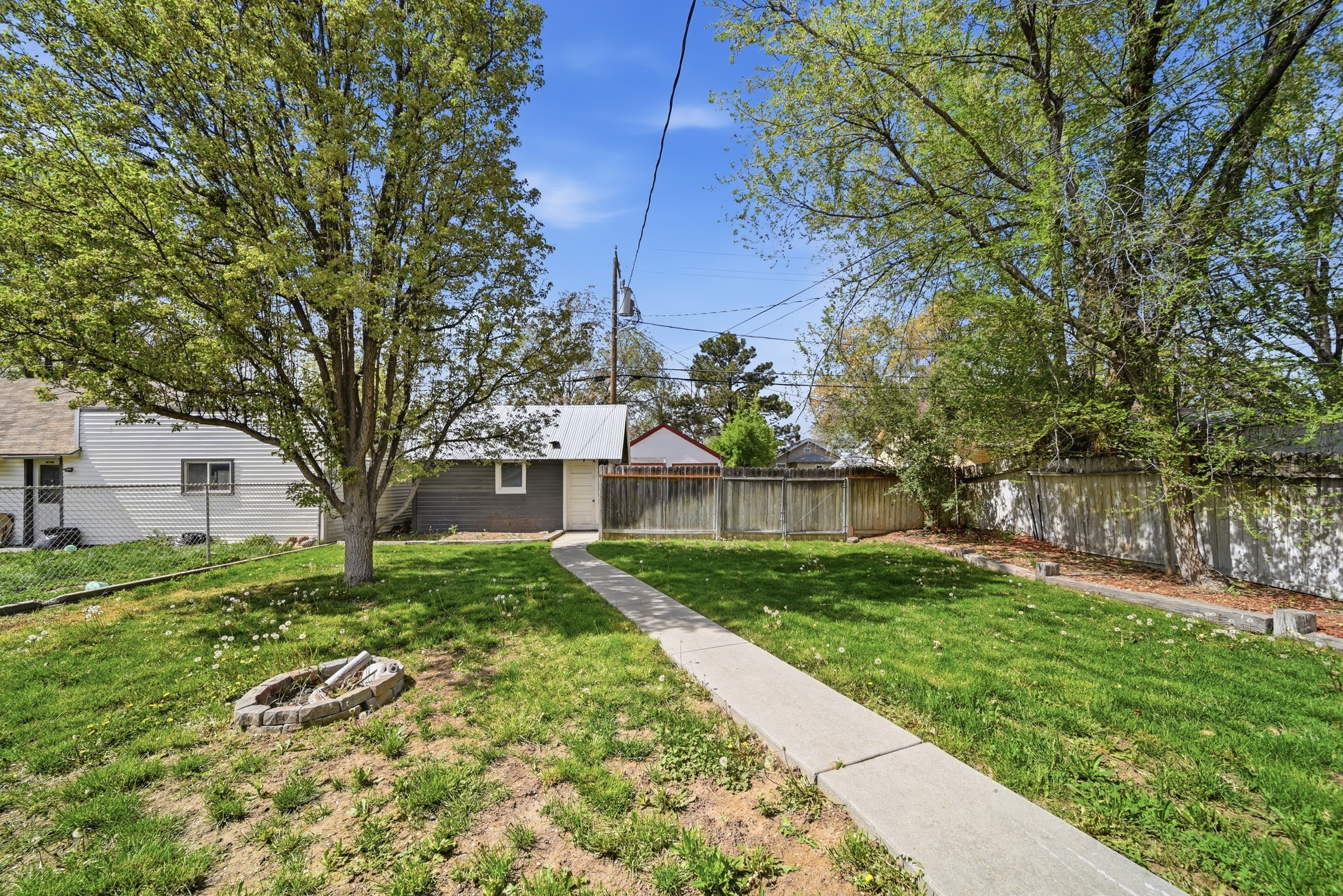 Photo 23 of 27 of 415 6th Ave S, Nampa, ID