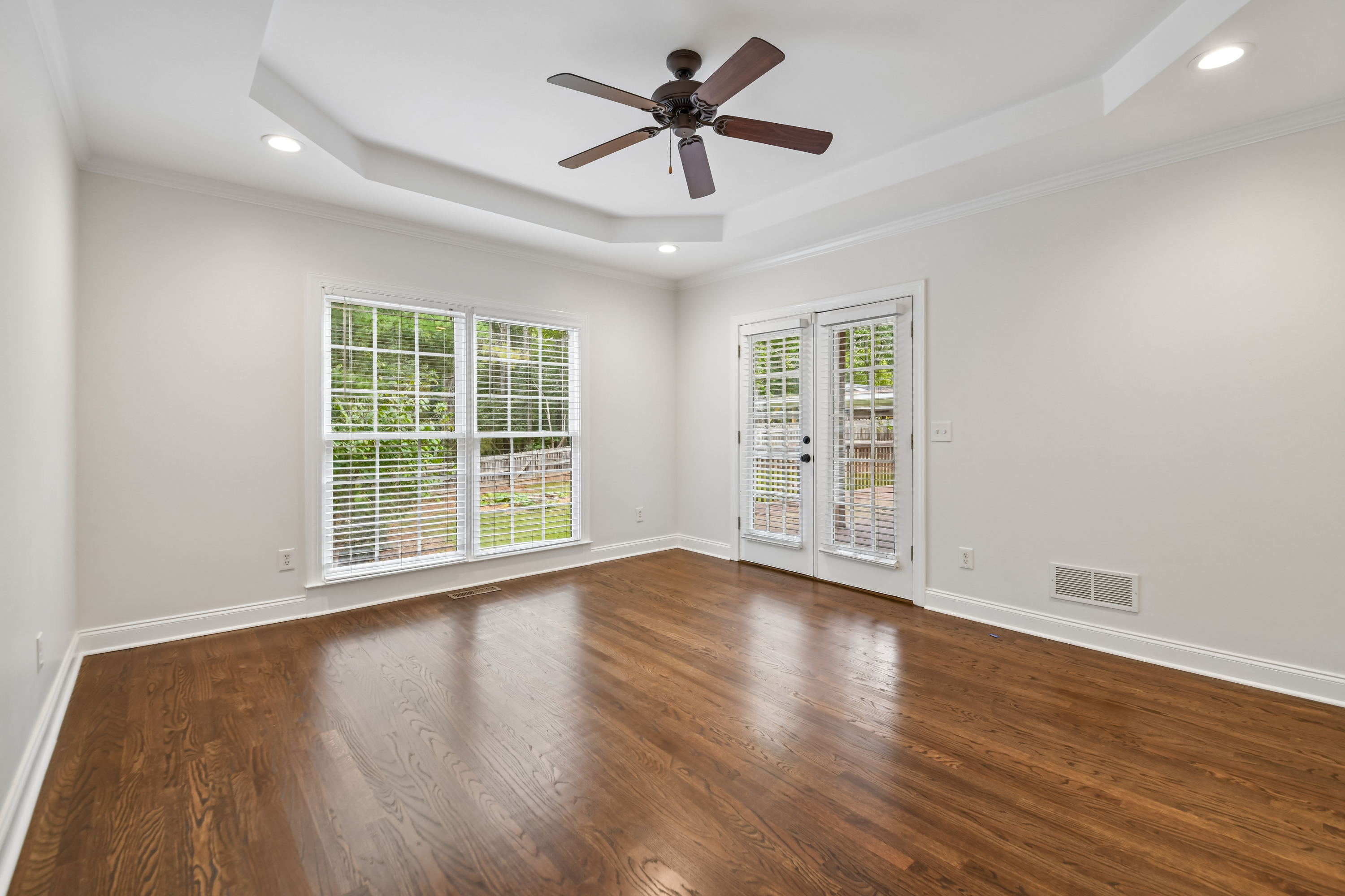 Photo 27 of 56 of 2298 Camden Dr SW, Marietta, GA