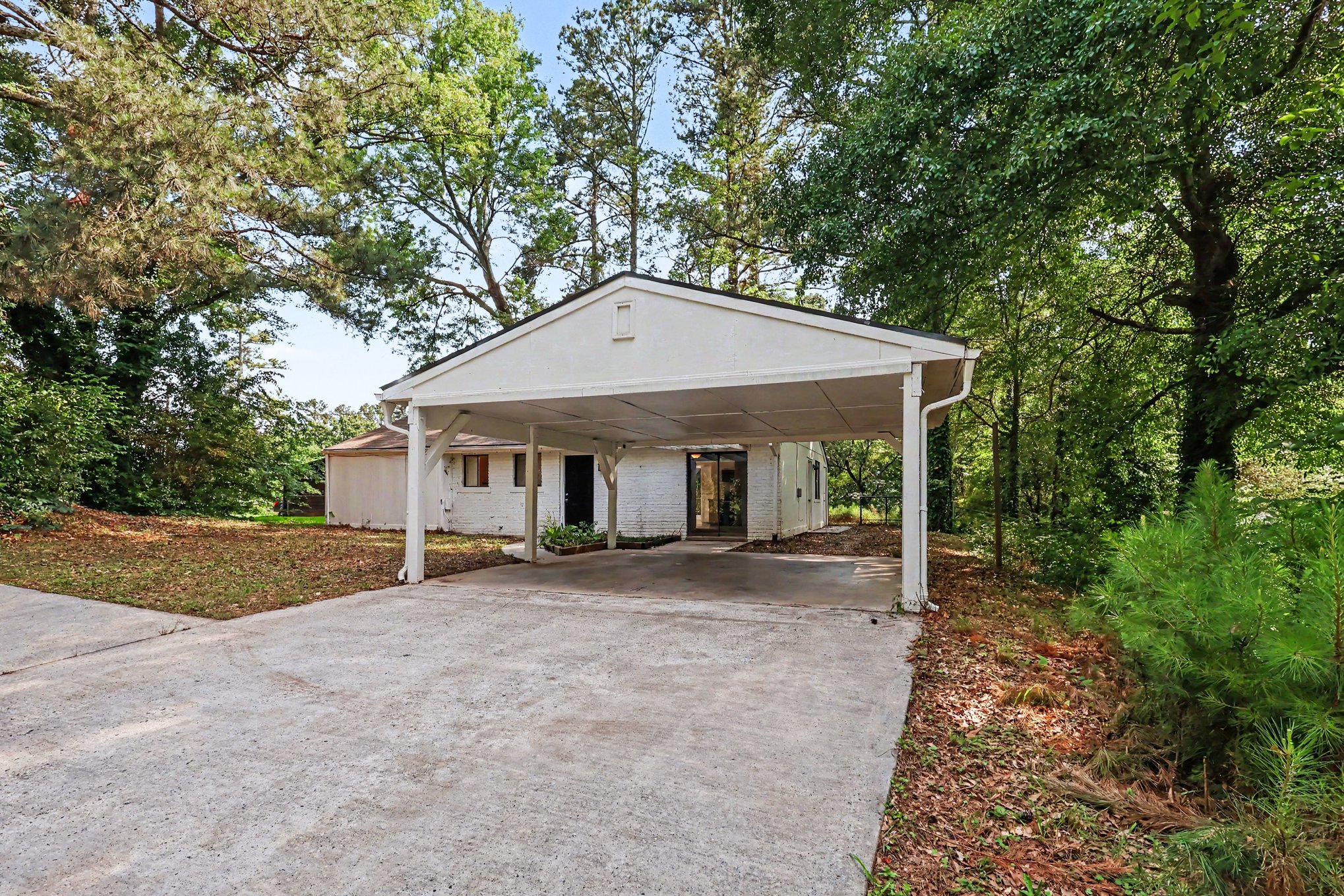 Photo 22 of 29 of 71 Bethesda Church Rd, Lawrenceville, GA