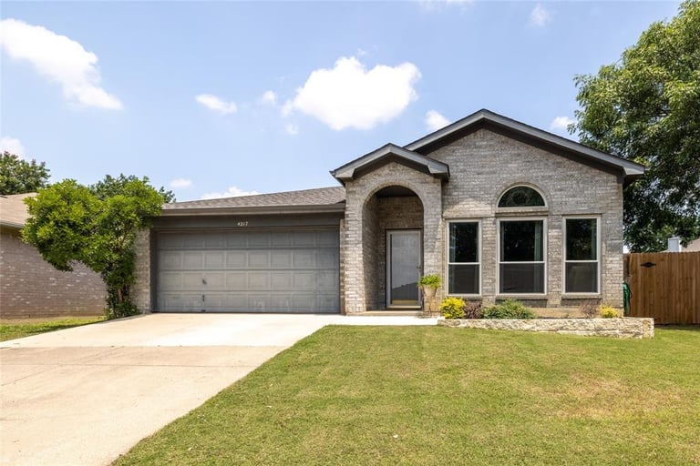 default property photo