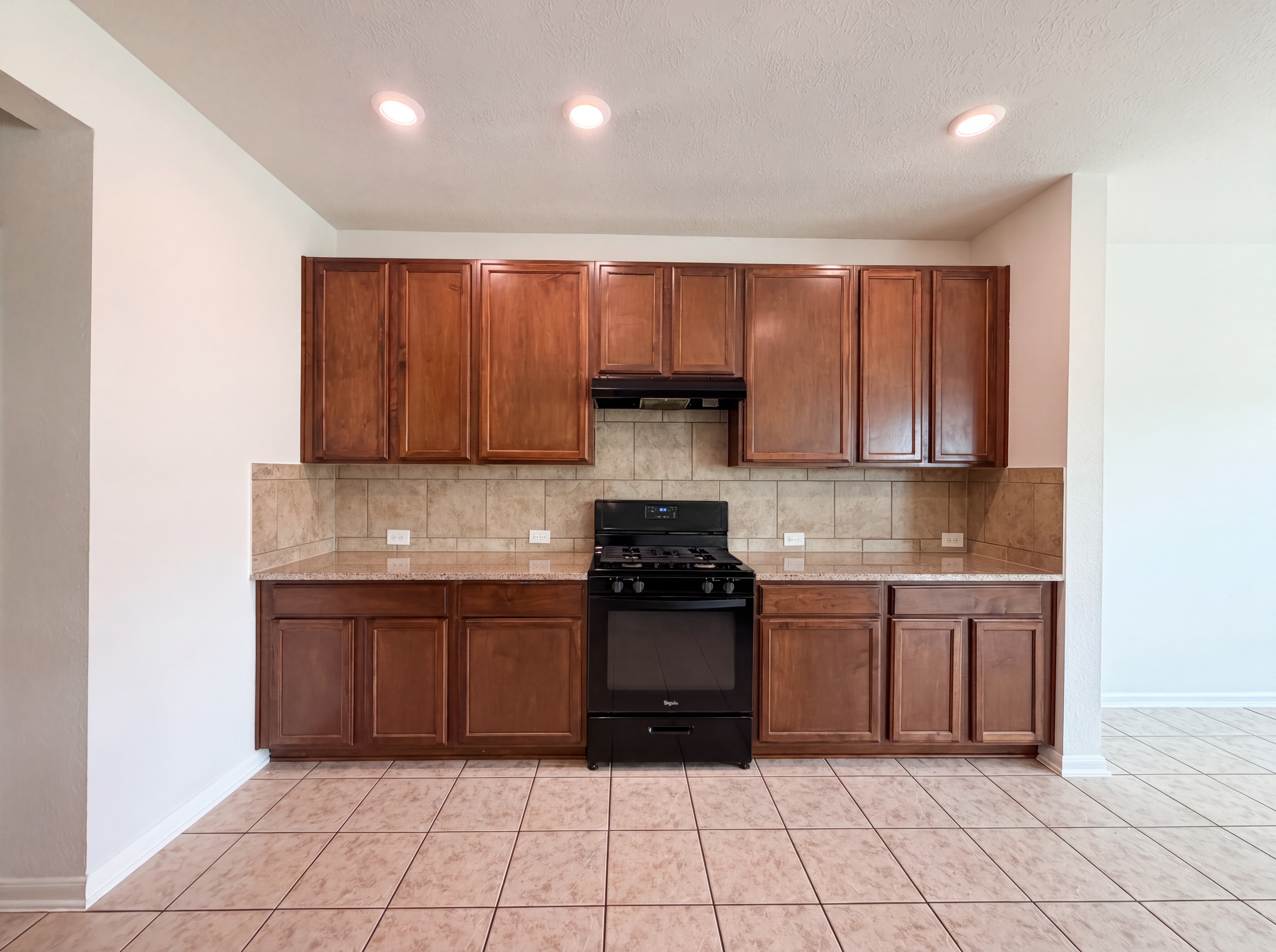 Photo 10 of 26 of 19022 Tower Rose Ct, Katy, TX