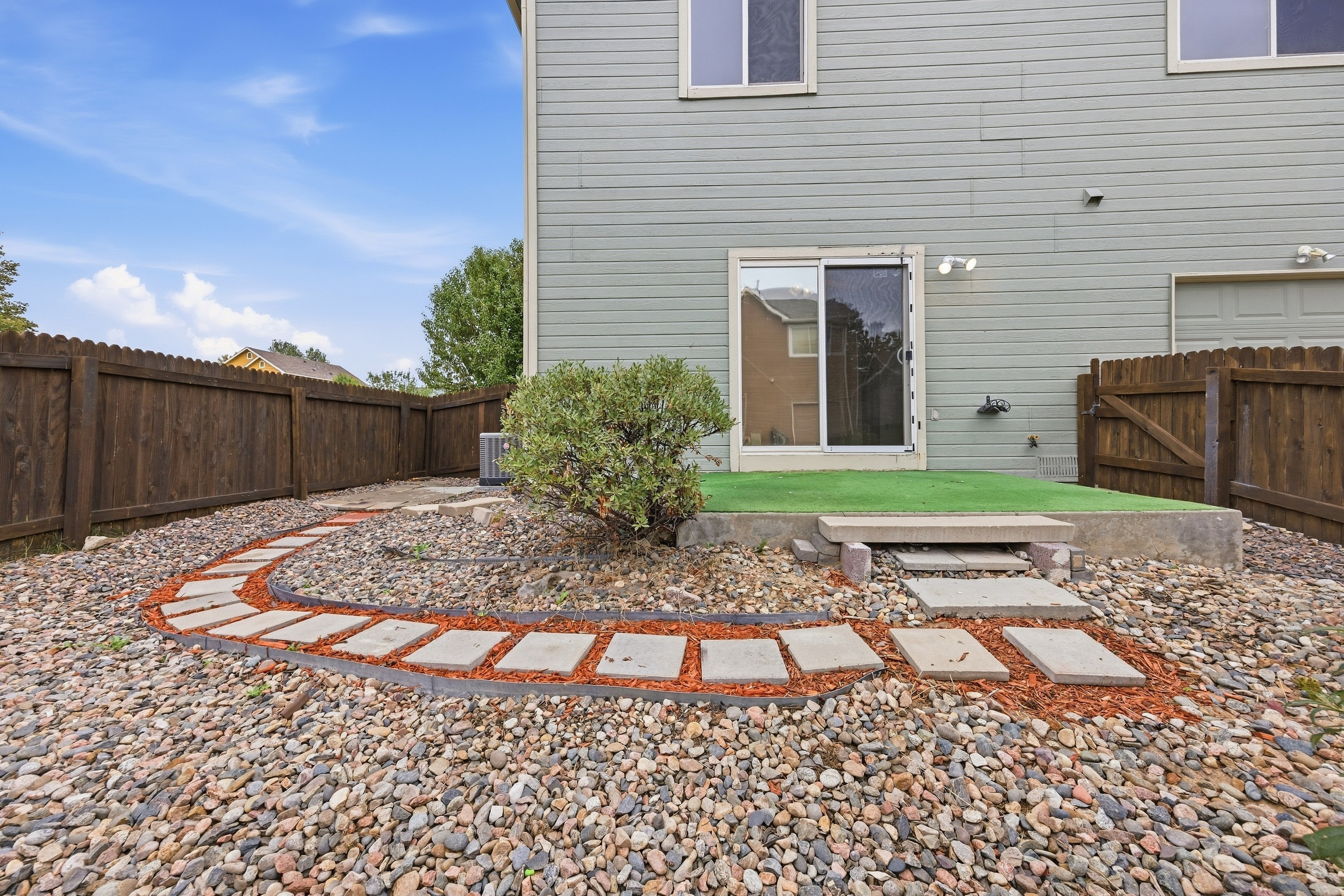 Photo 23 of 26 of 6148 Scottsbluff Dr, Colorado Springs, CO