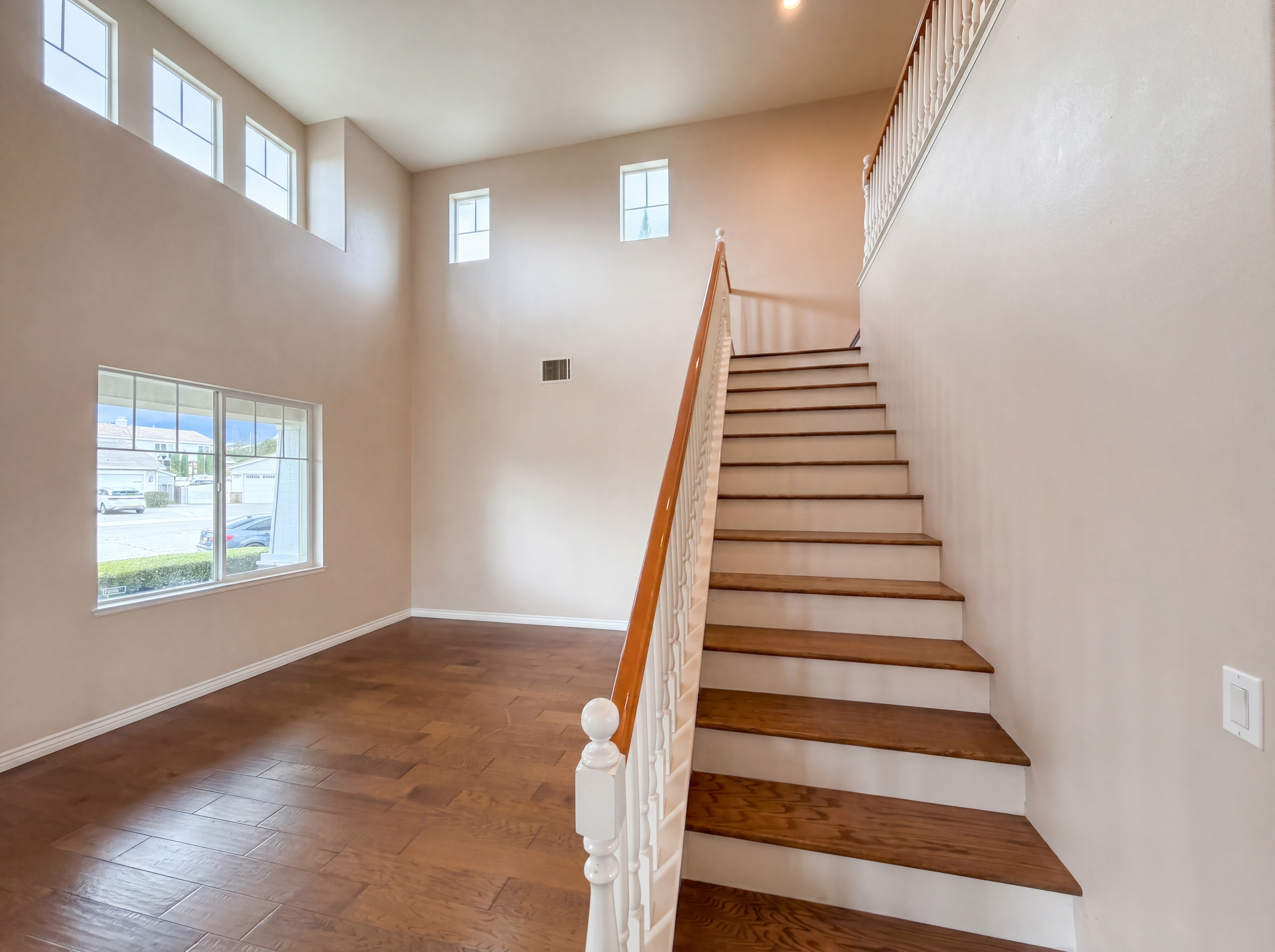 Photo 12 of 40 of 5737 Rosecroft Ct, Rancho Cucamonga, CA