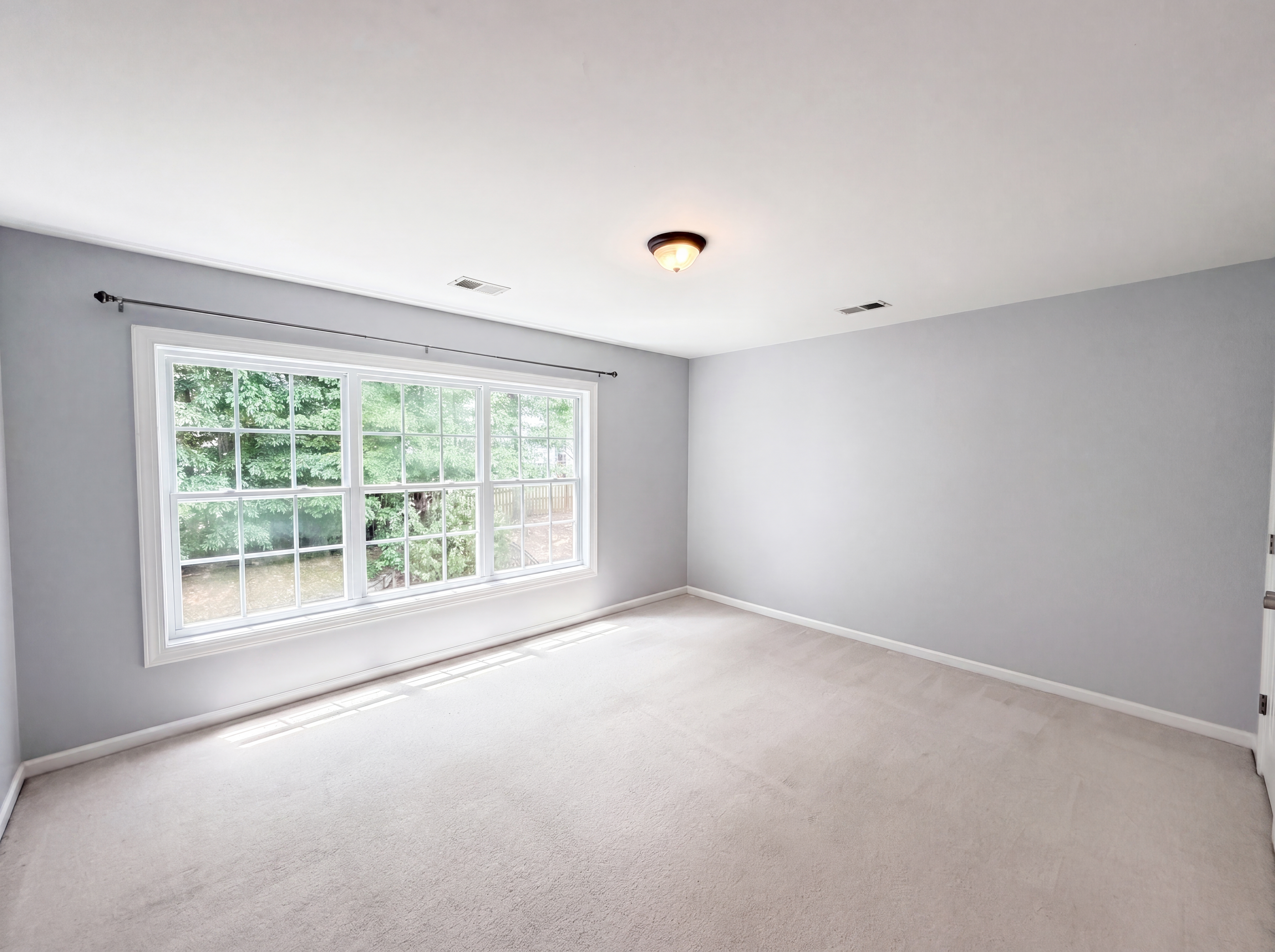 Photo 8 of 22 of 12312 Chesley Dr, Charlotte, NC
