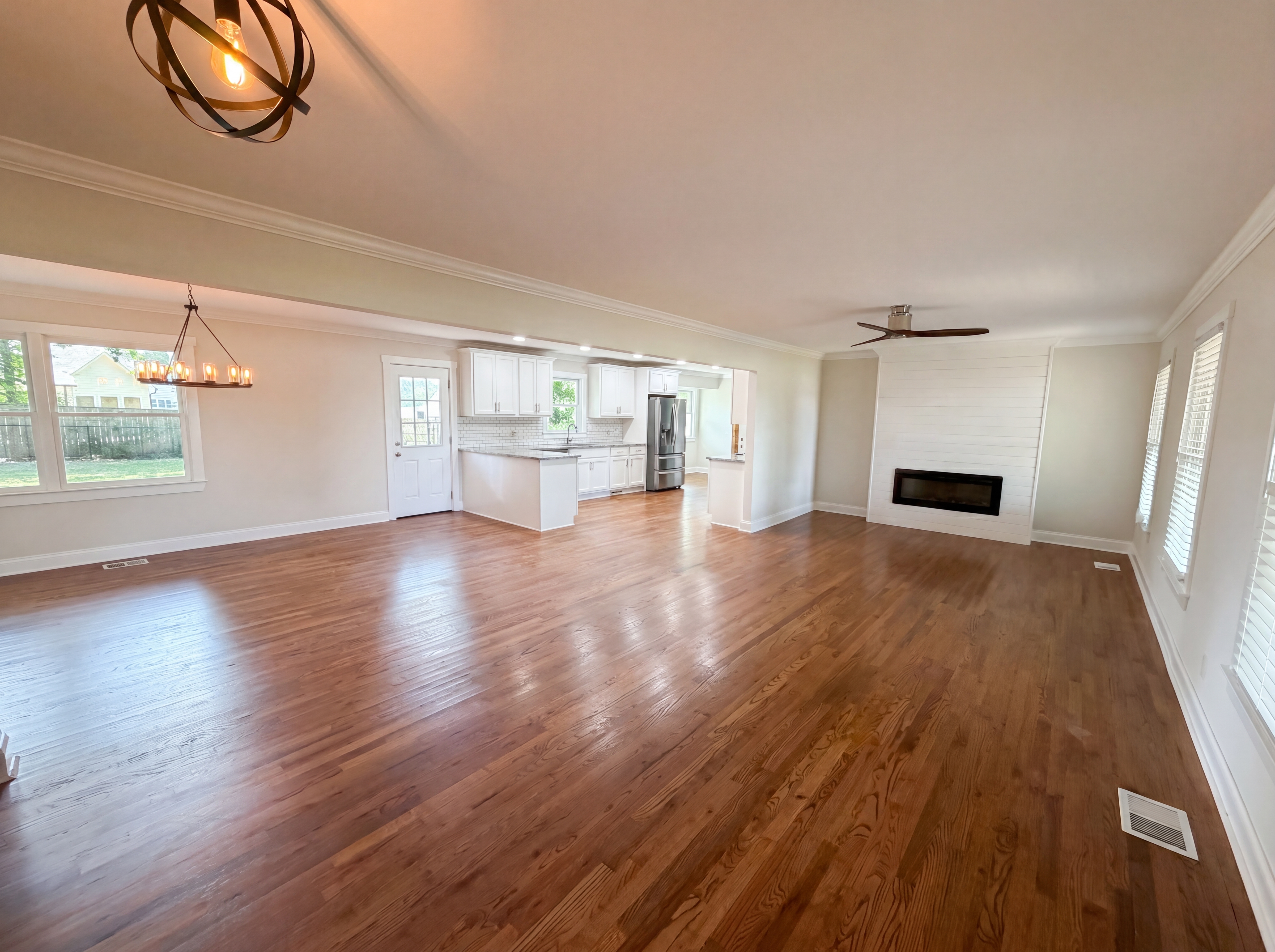 Photo 9 of 22 of 1017 Clacktown Rd, Winder, GA