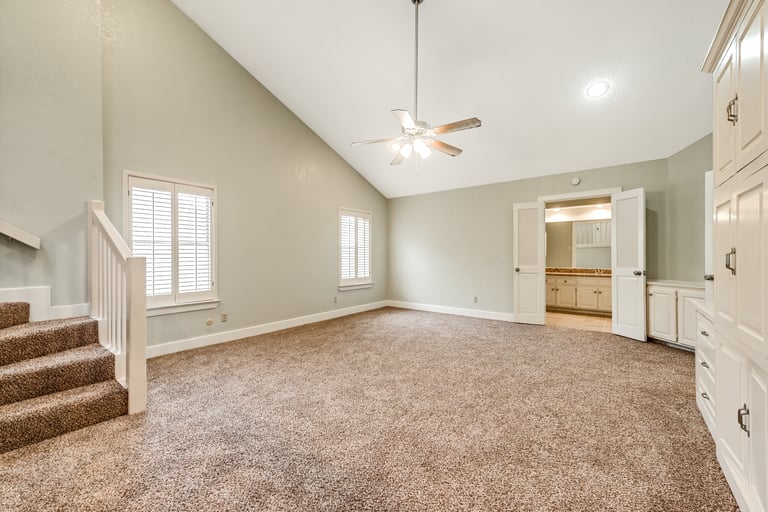 Photo 21 of 30 - 903 Portofino Dr, Arlington, TX 76012