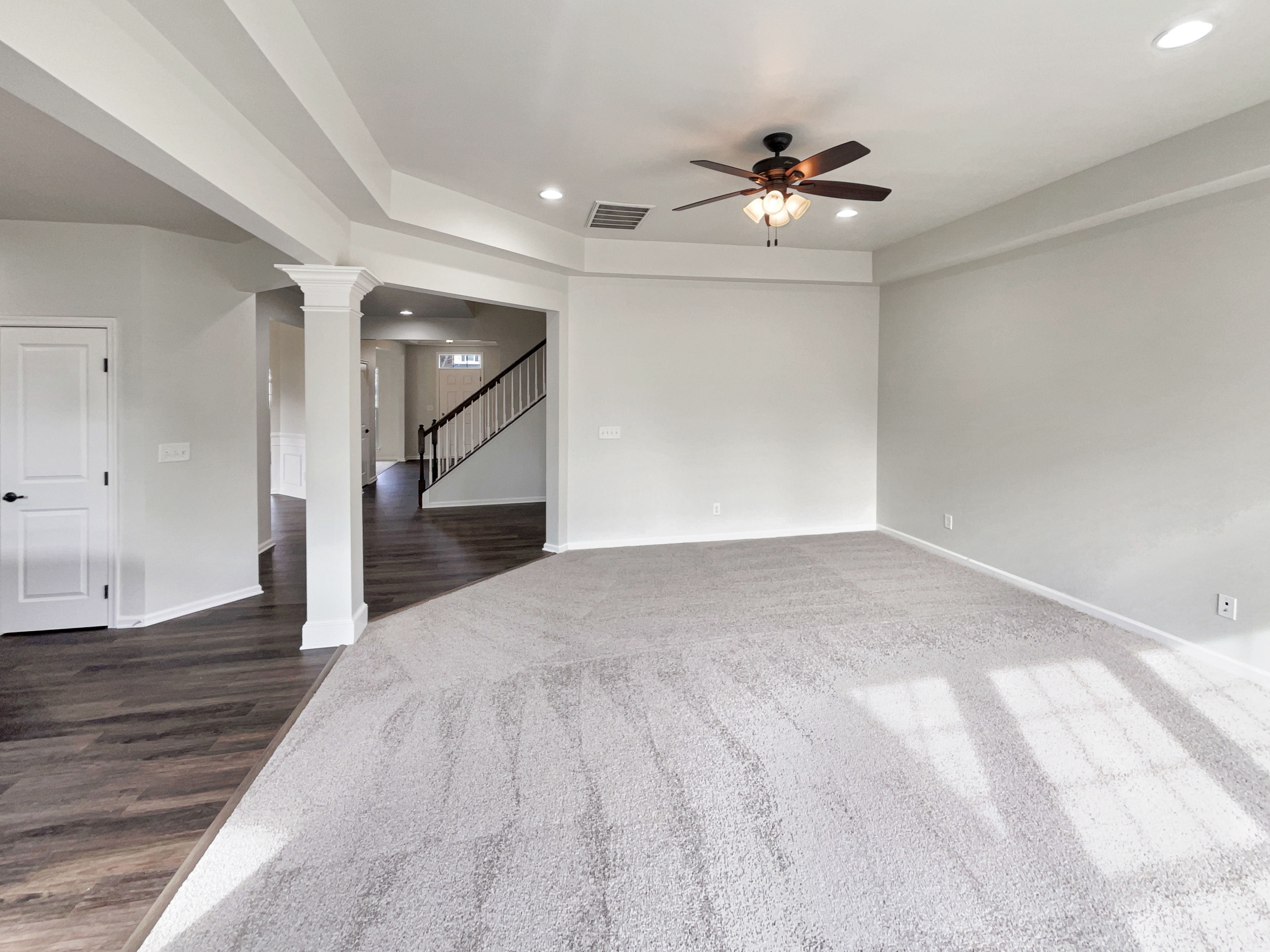 Photo 3 of 27 of 833 Westerland Ct, Gastonia, NC