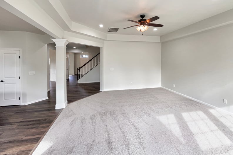 Property photo 3 of 833 Westerland Ct