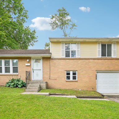 Property photo 1 of 6147 E 40th St